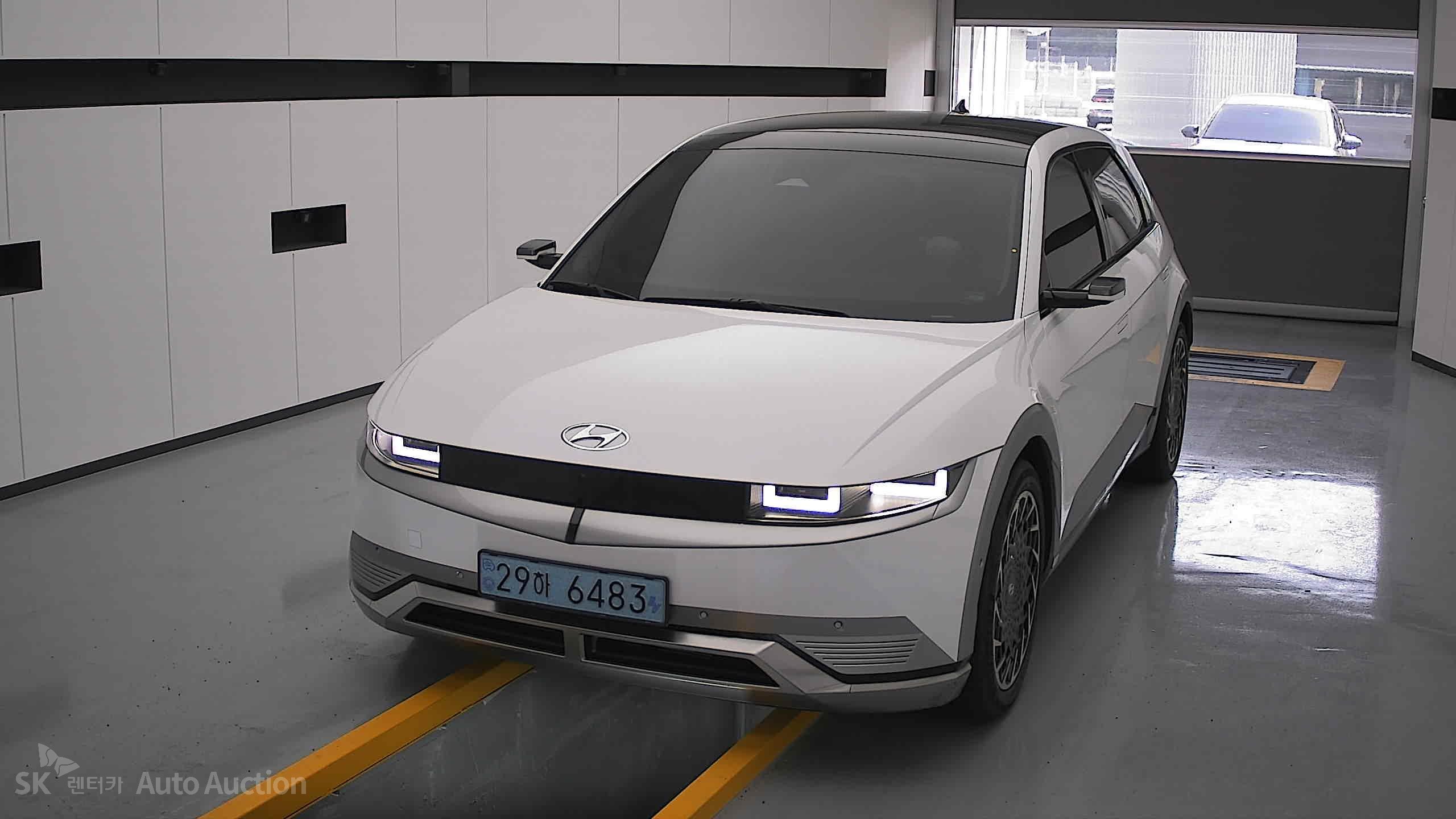 2022 - hyundai ioniq