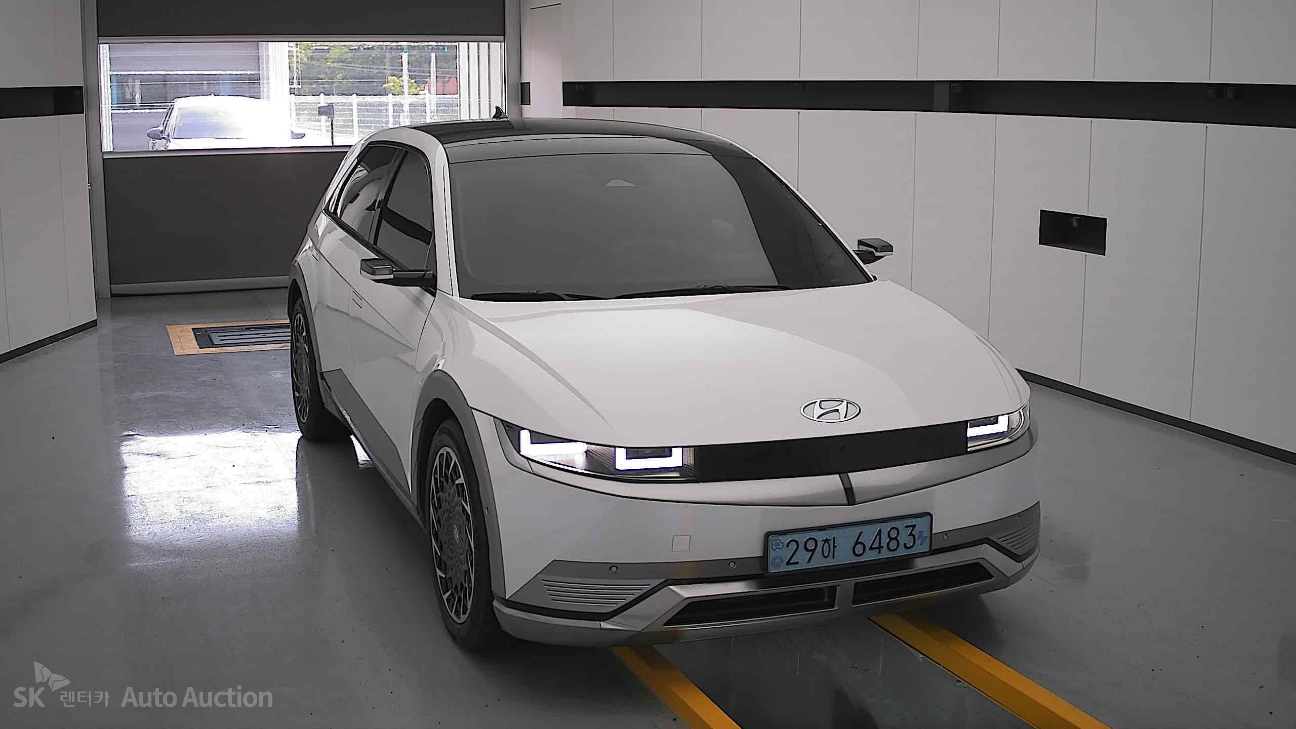 2022 - hyundai ioniq
