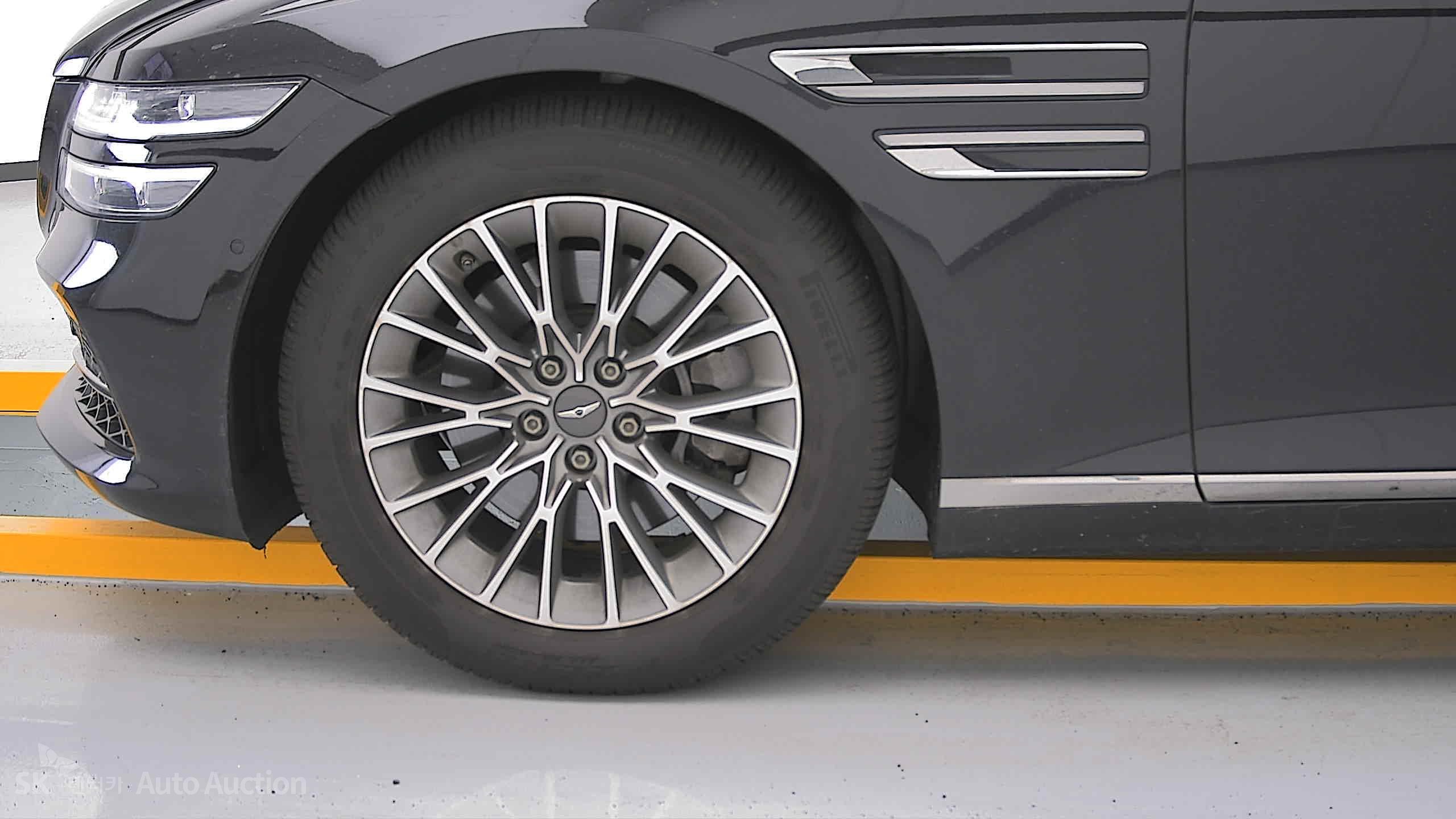 2022 - genesis g80