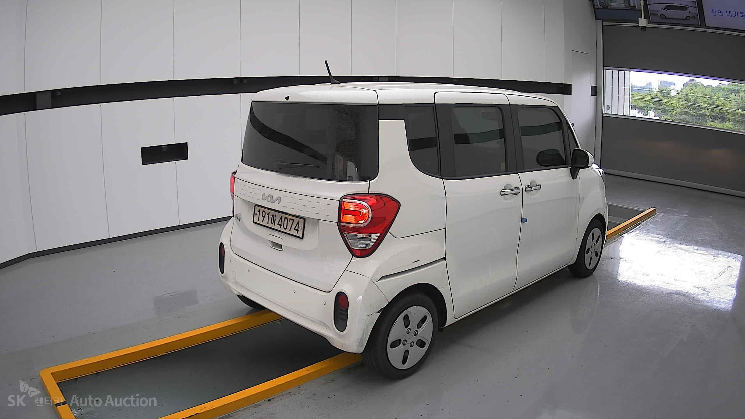 2022 - kia ray