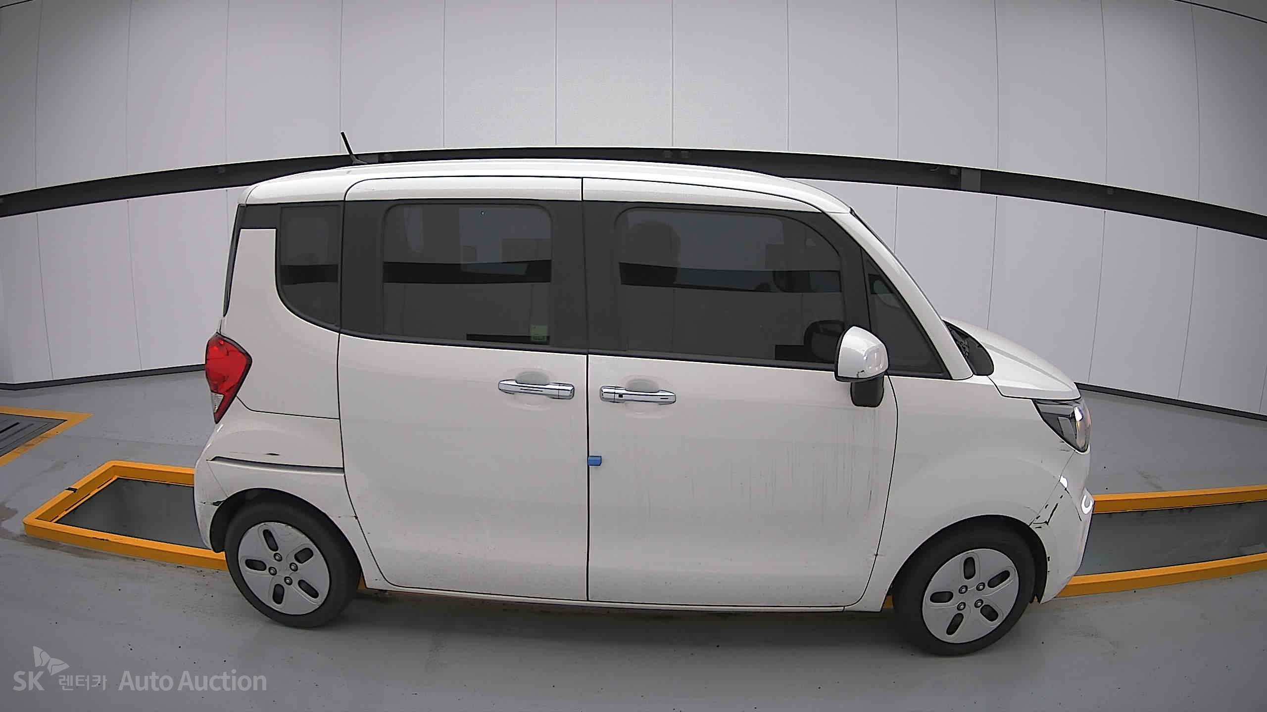 2022 - kia ray