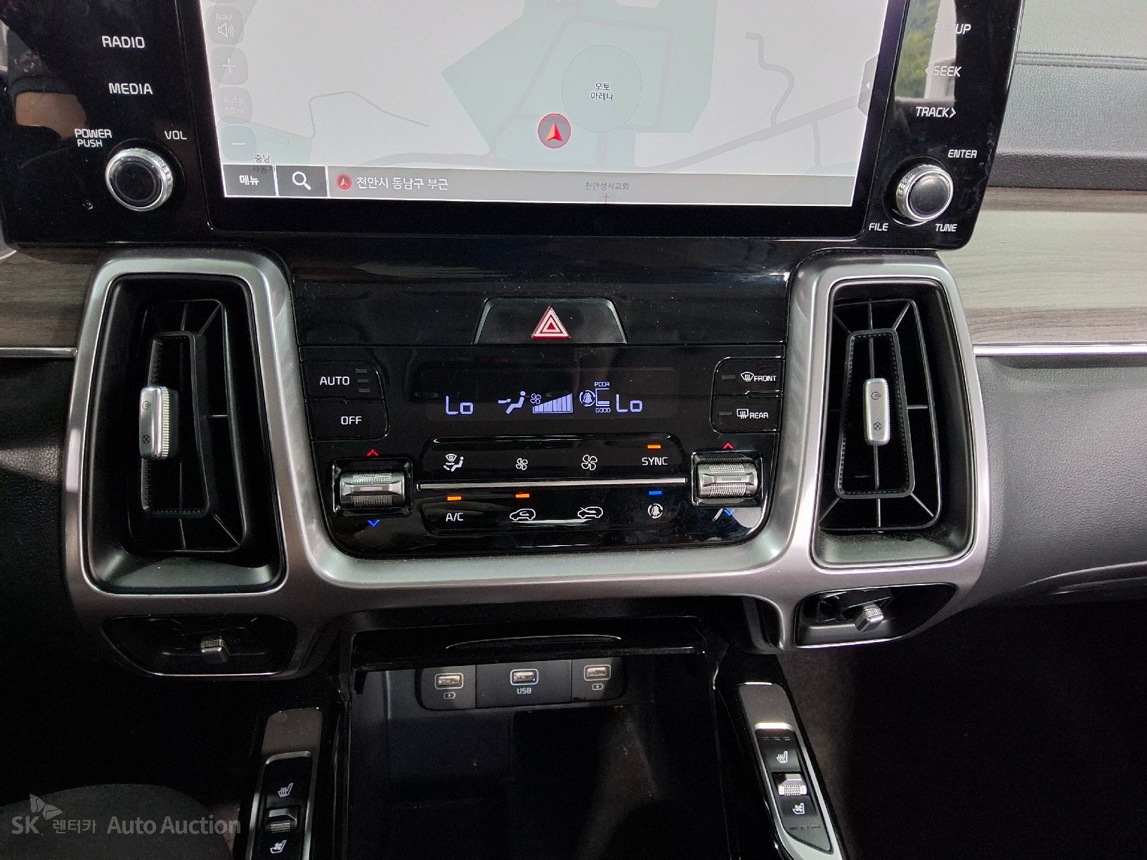 2022 - kia sorento