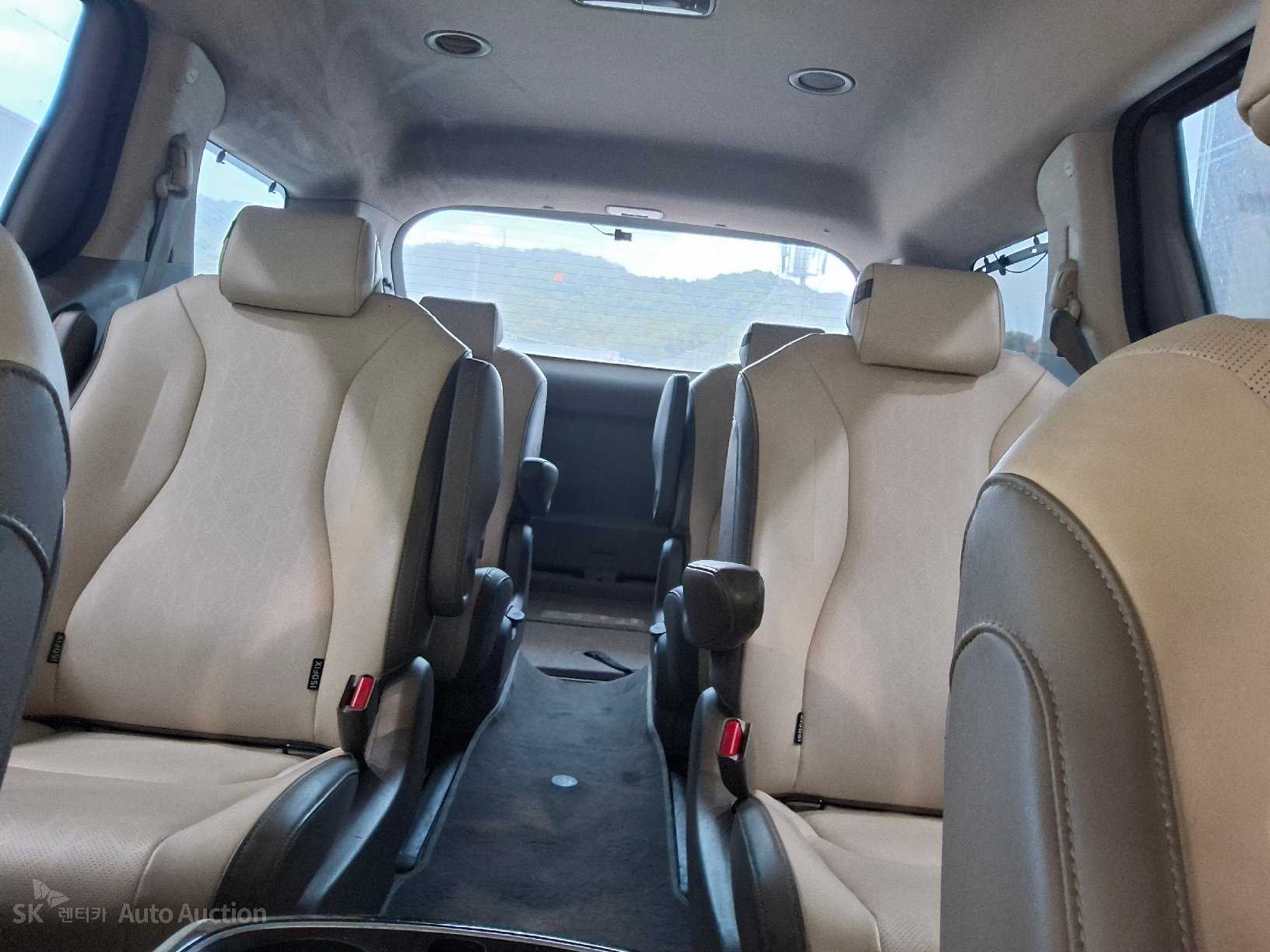 2021 - kia carnival