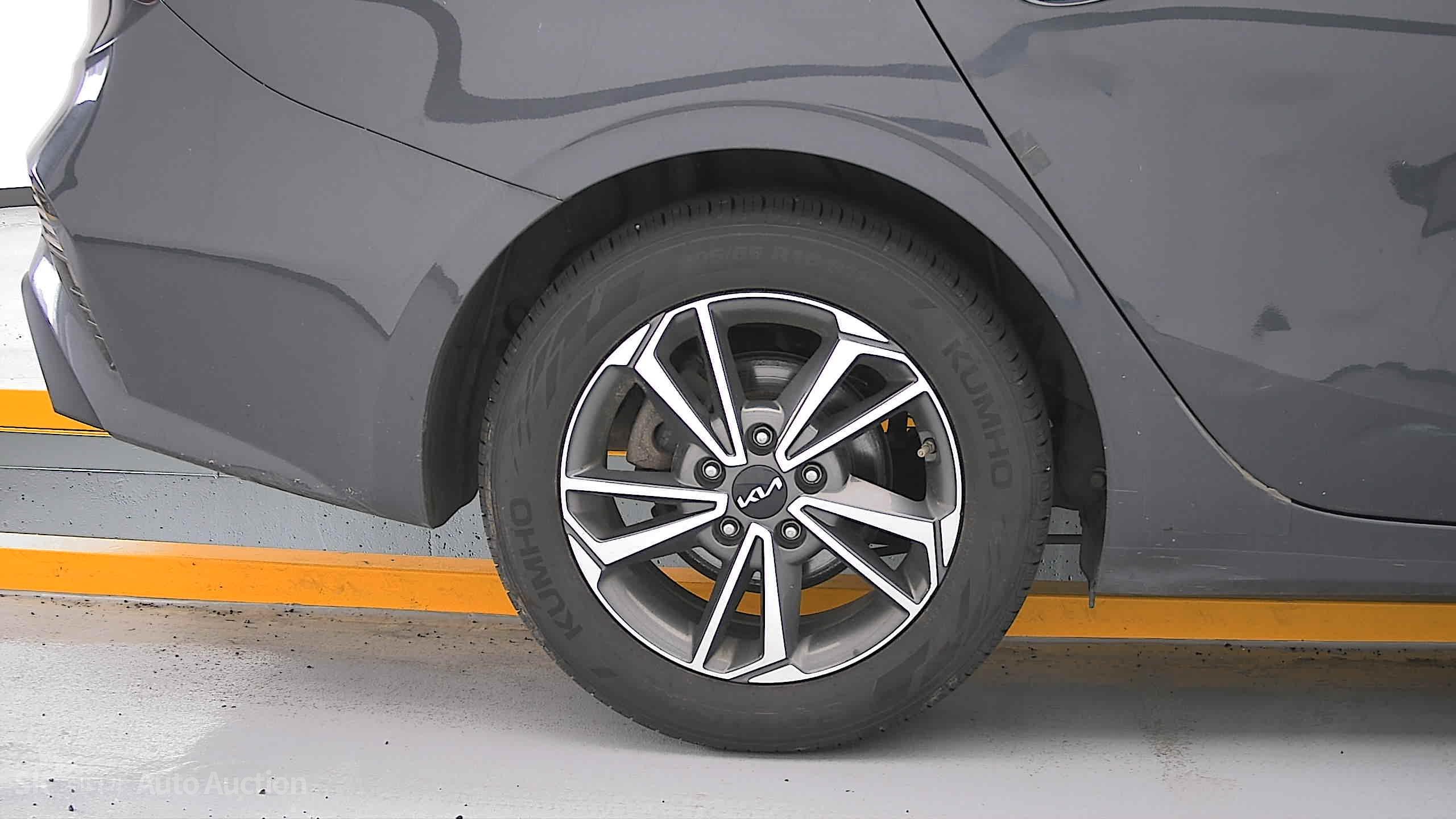 2022 - kia k3