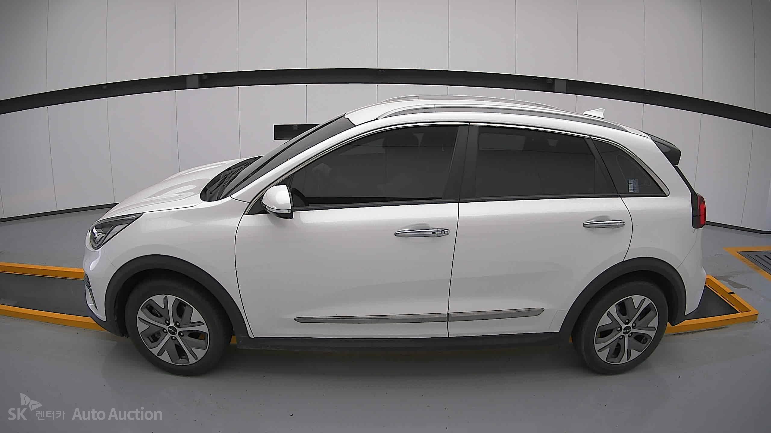 2022 - kia niro