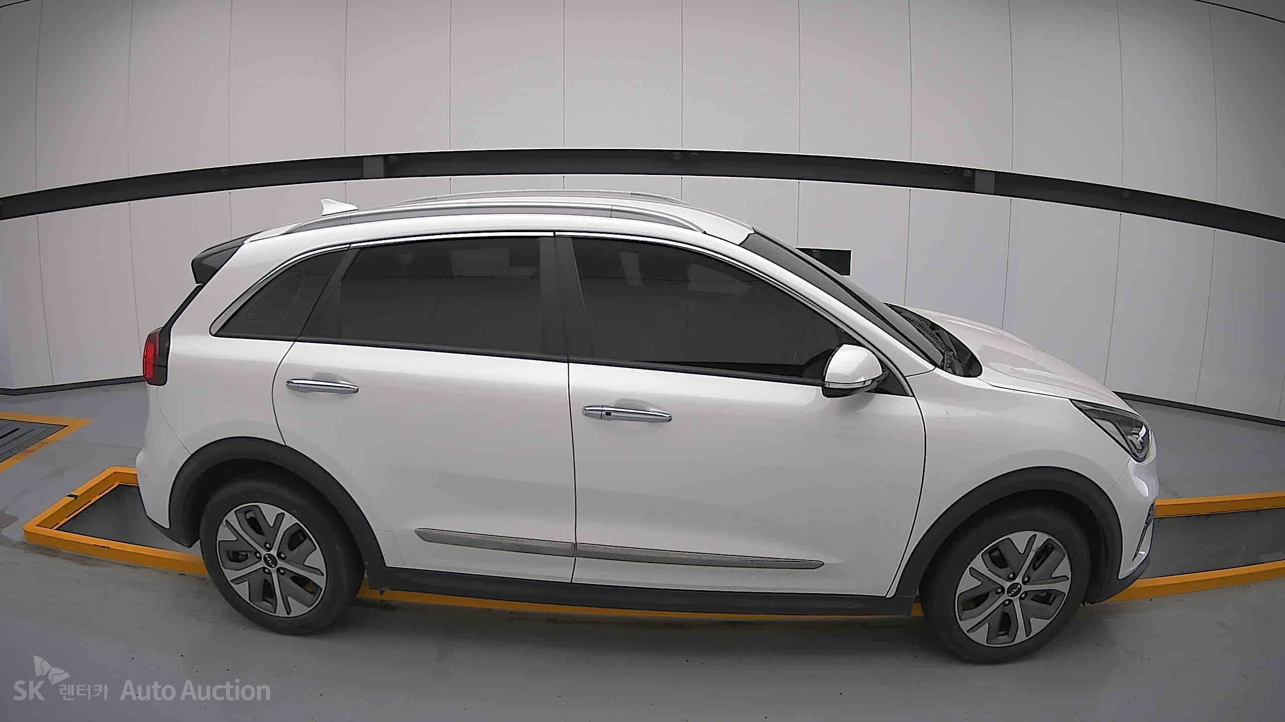 2022 - kia niro
