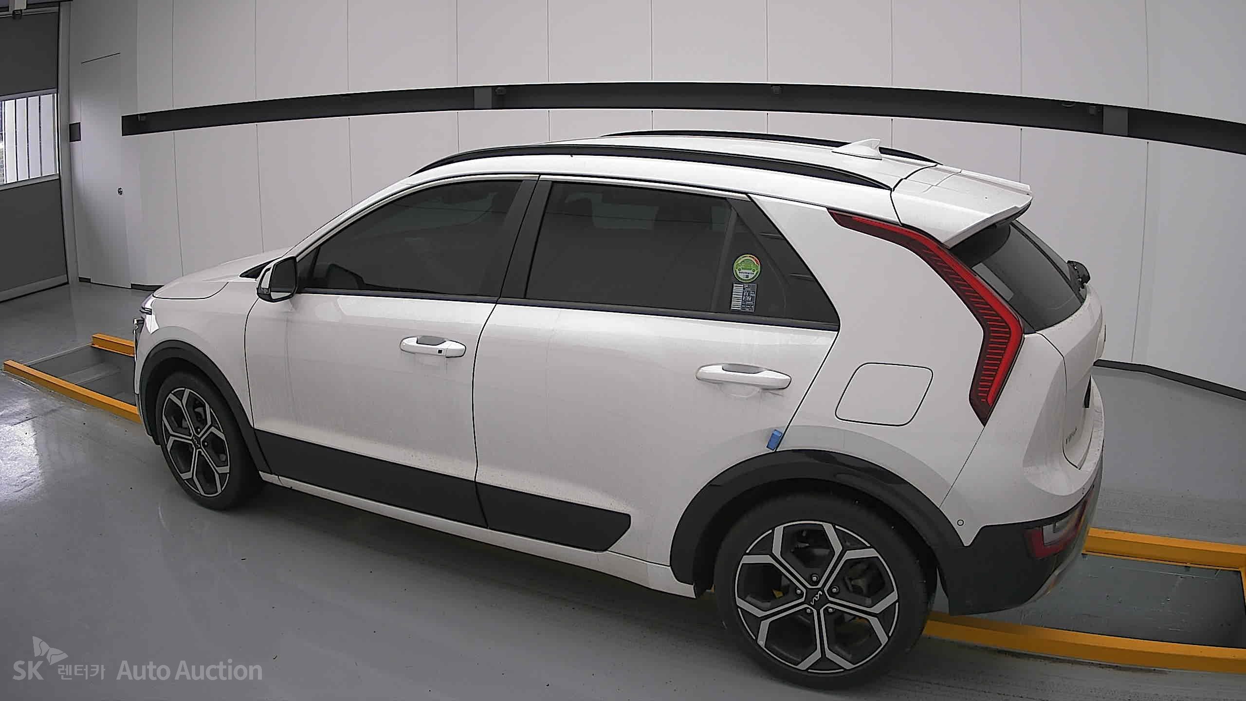 2022 - kia all-new niro