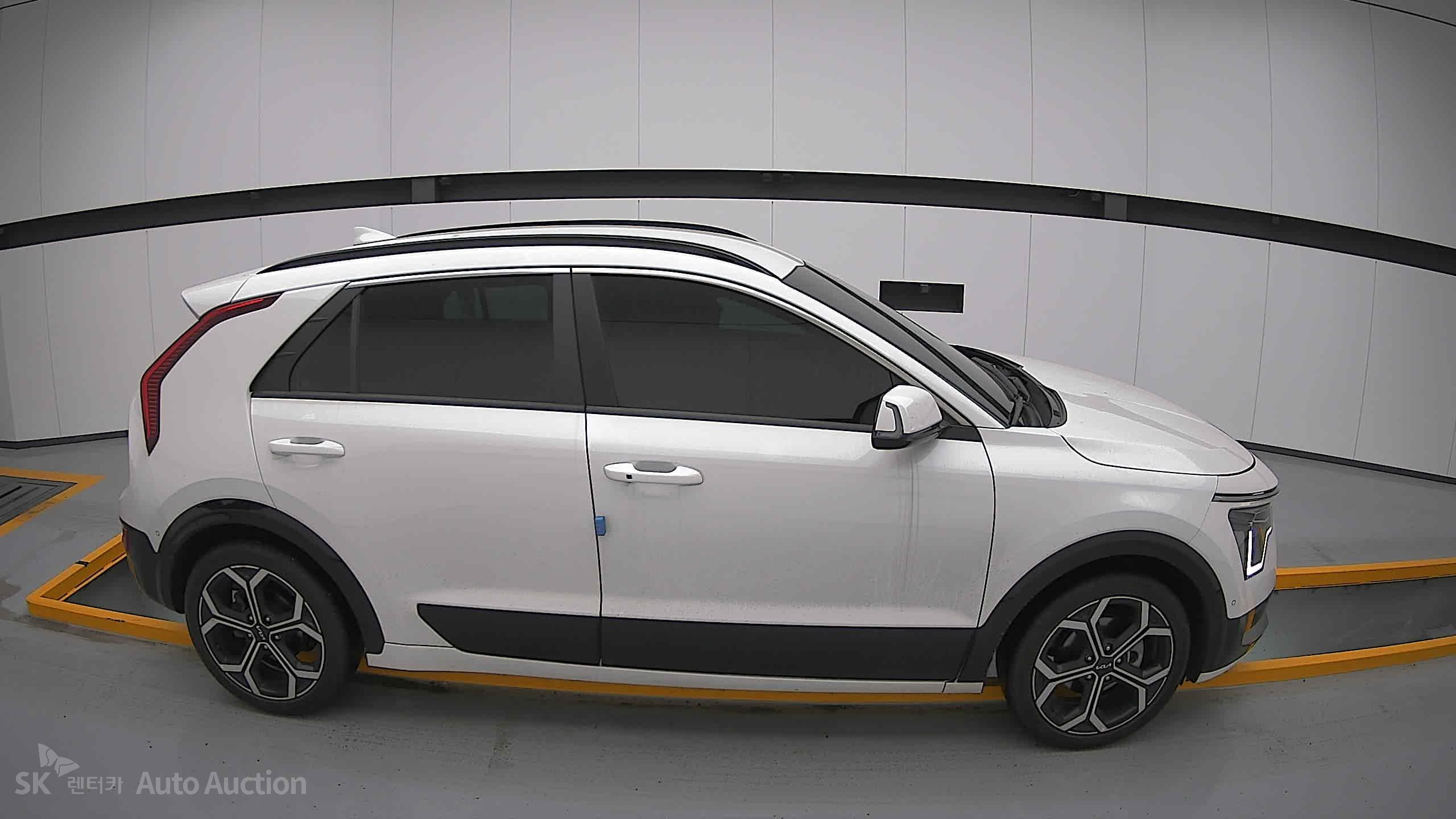 2022 - kia all-new niro