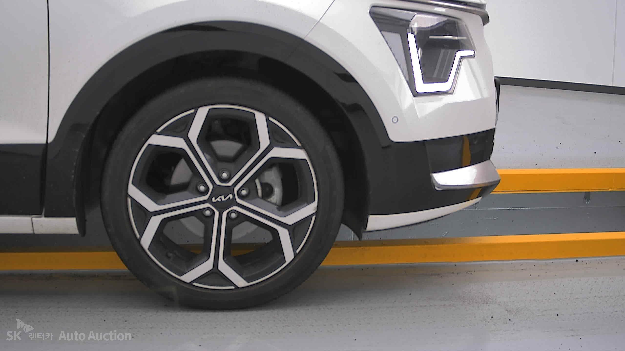 2022 - kia all-new niro