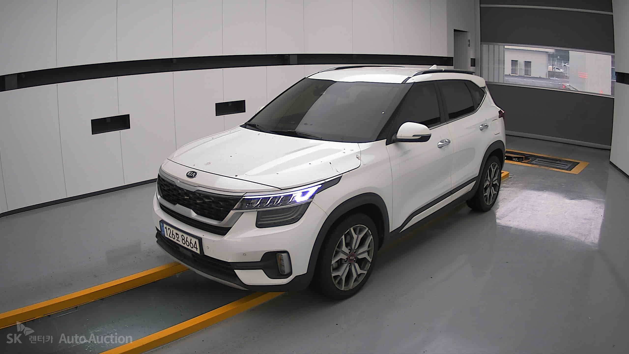 2022 - kia seltos