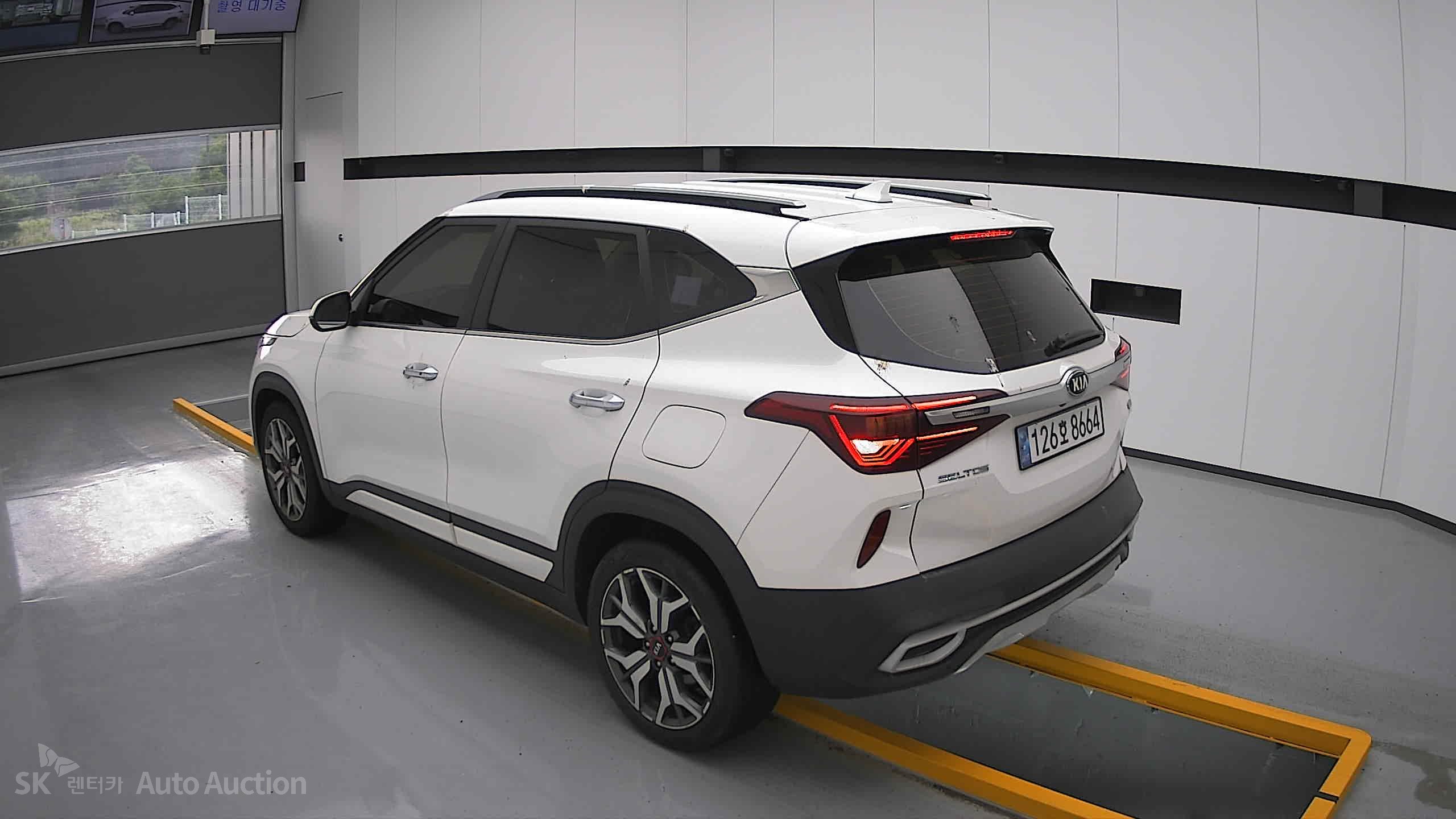 2022 - kia seltos