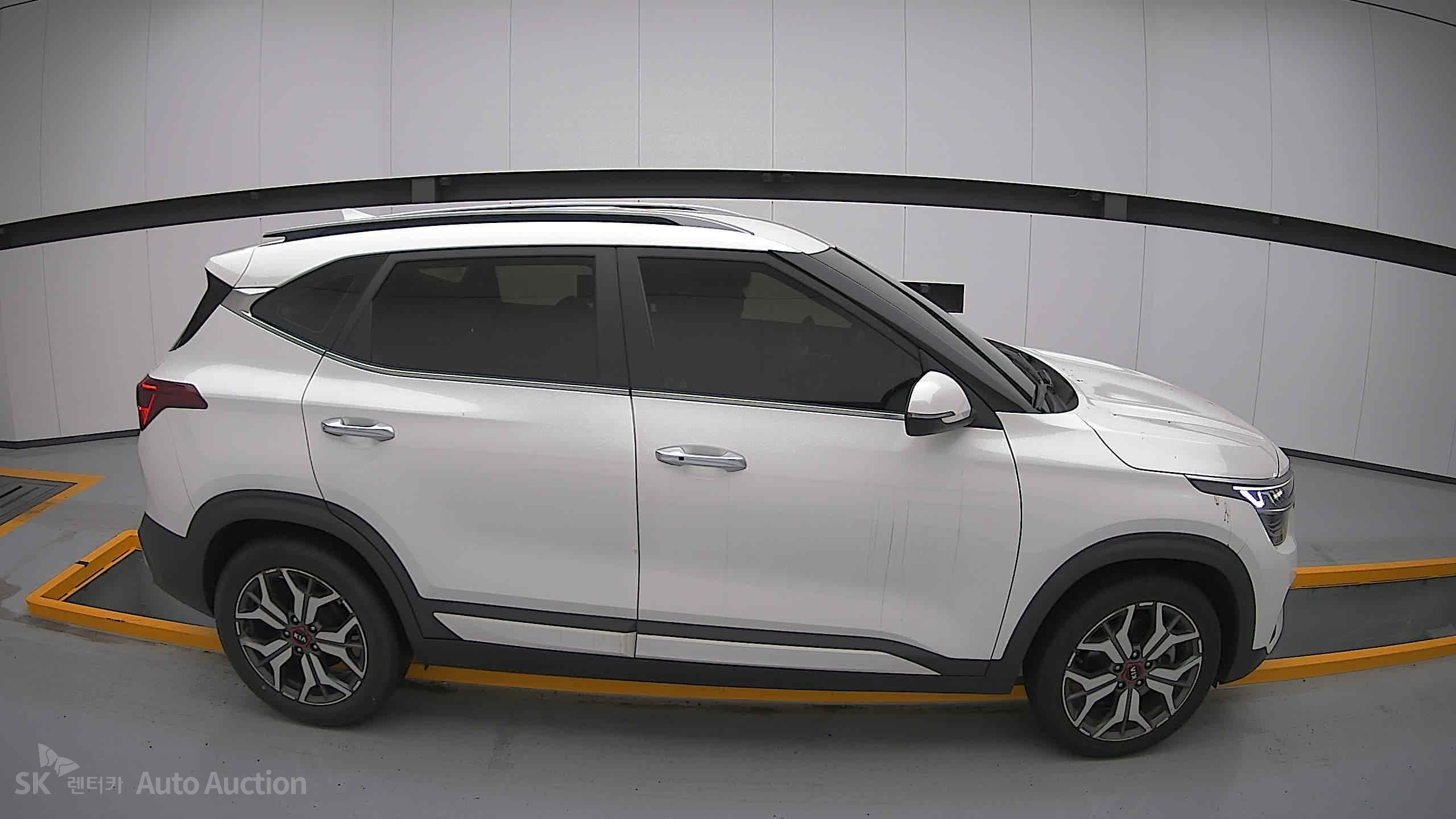 2022 - kia seltos