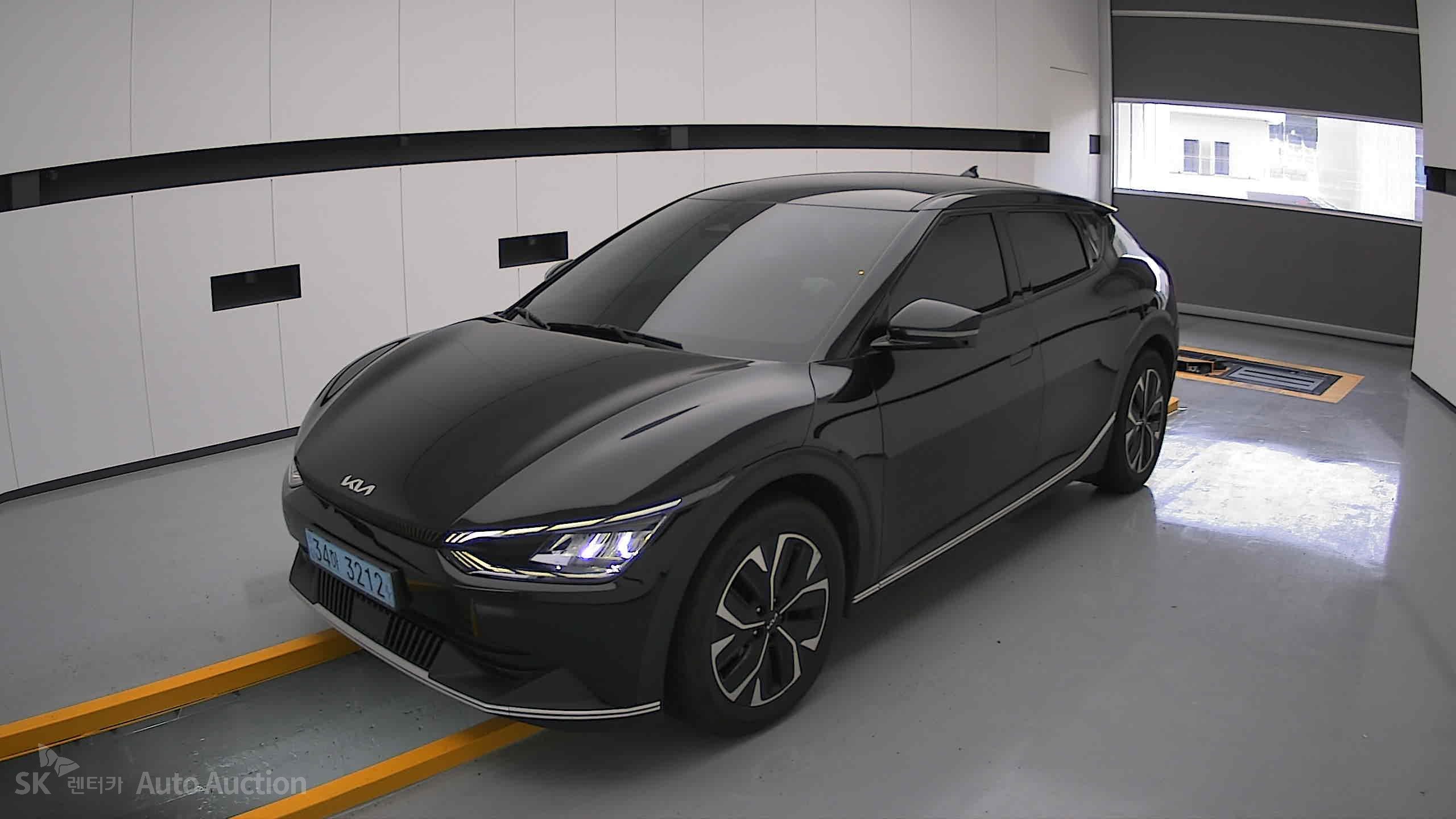 2022 - kia ev6