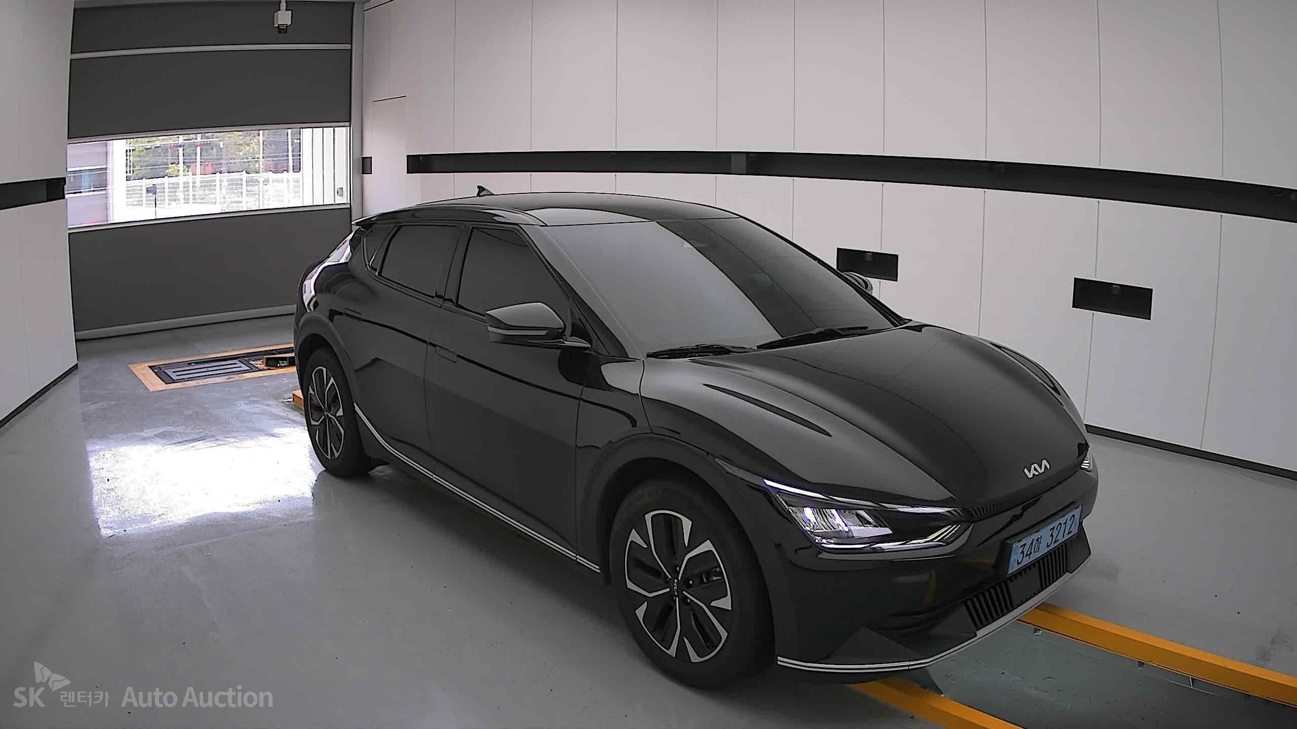 2022 - kia ev6