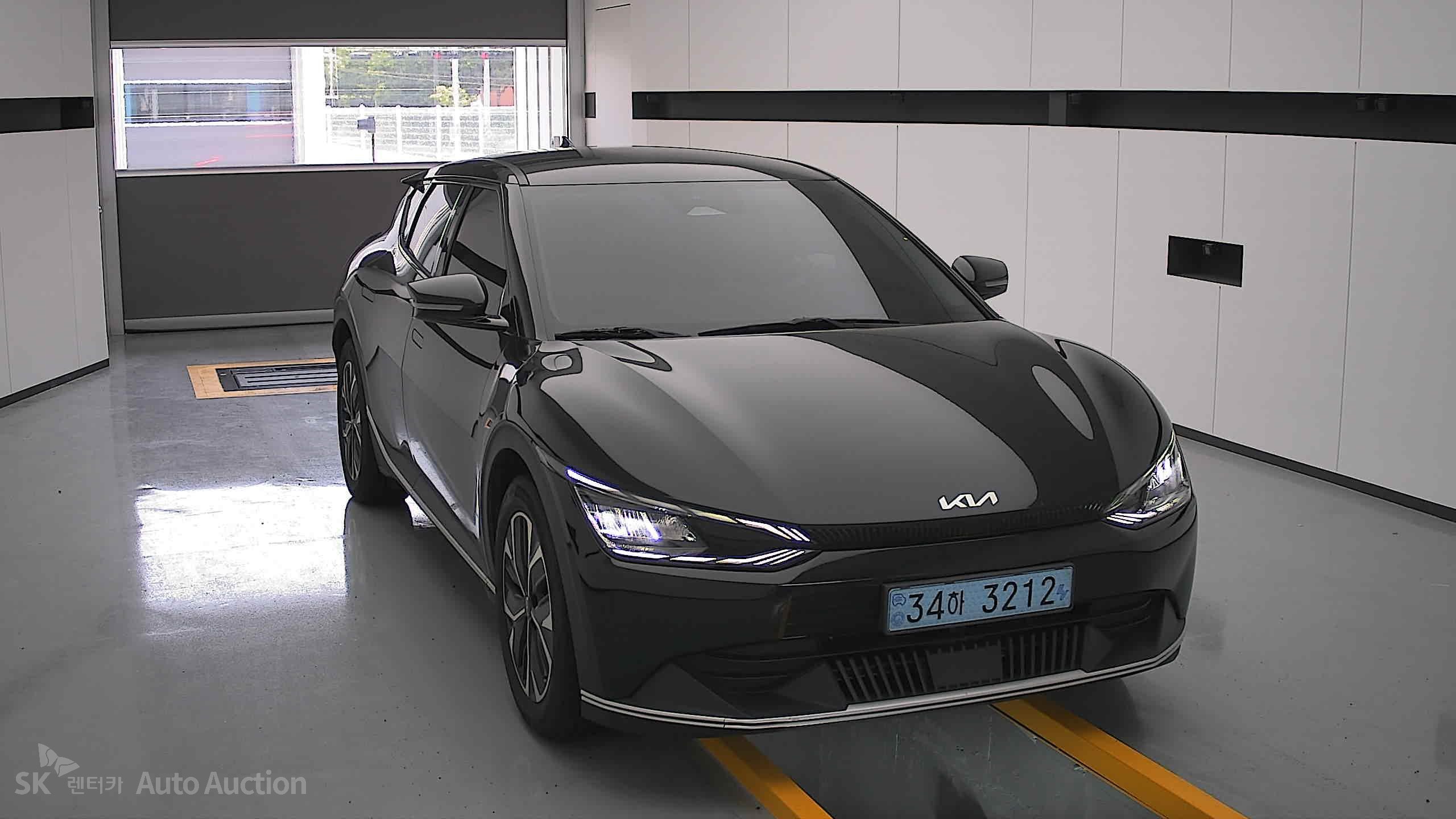 2022 - kia ev6