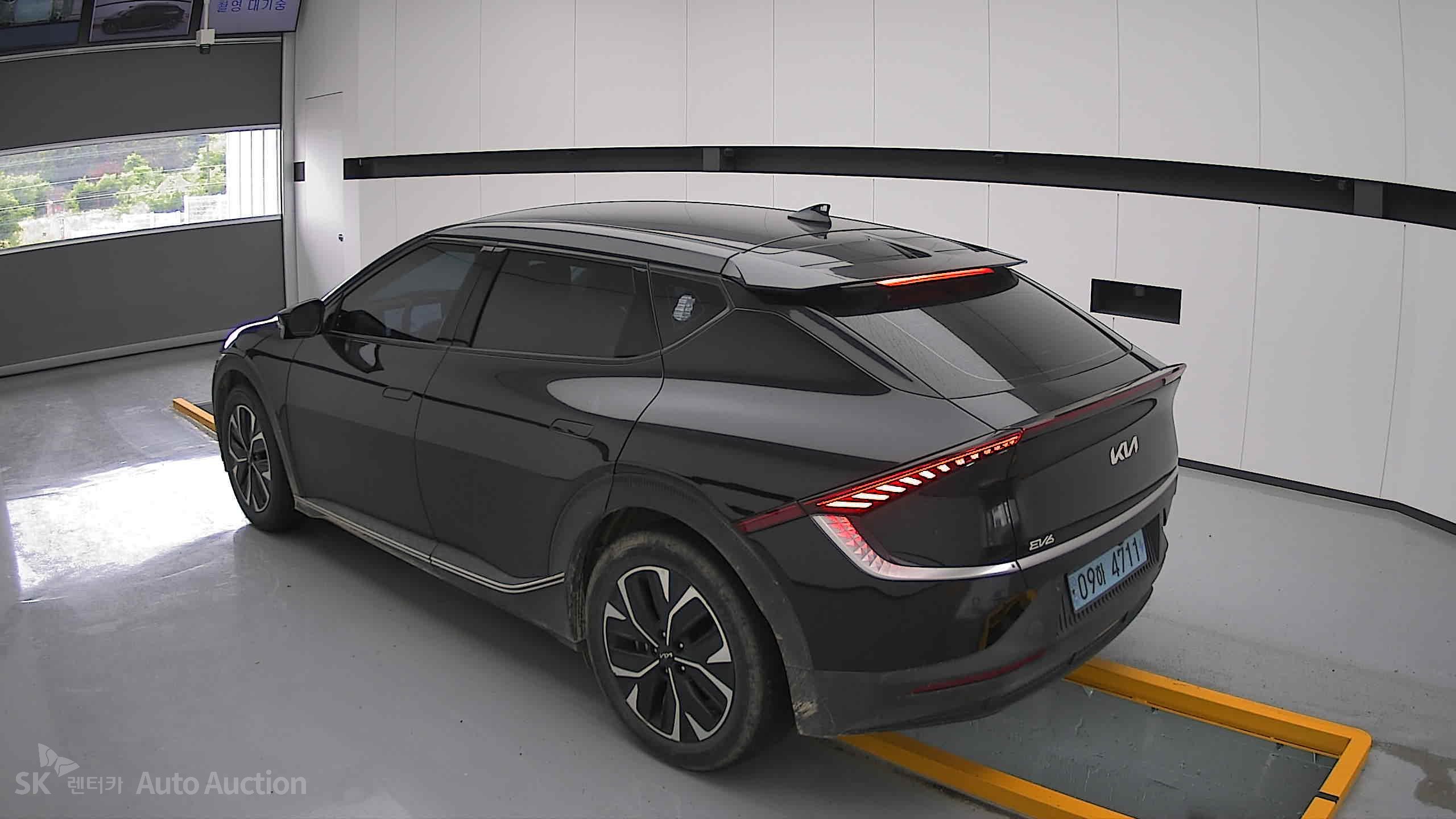 2023 - kia ev6