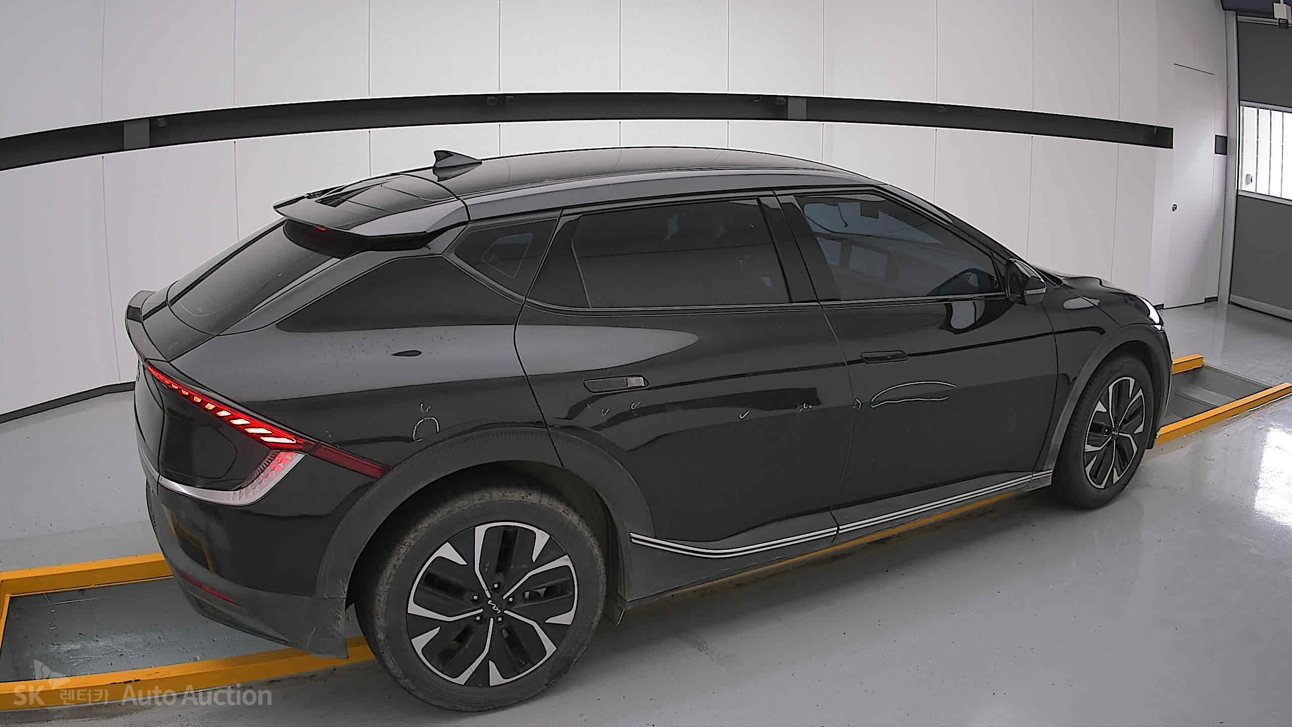 2023 - kia ev6