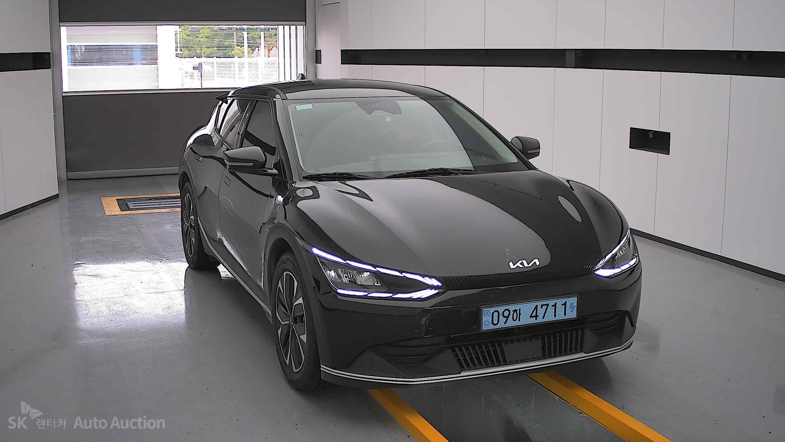 2023 - kia ev6