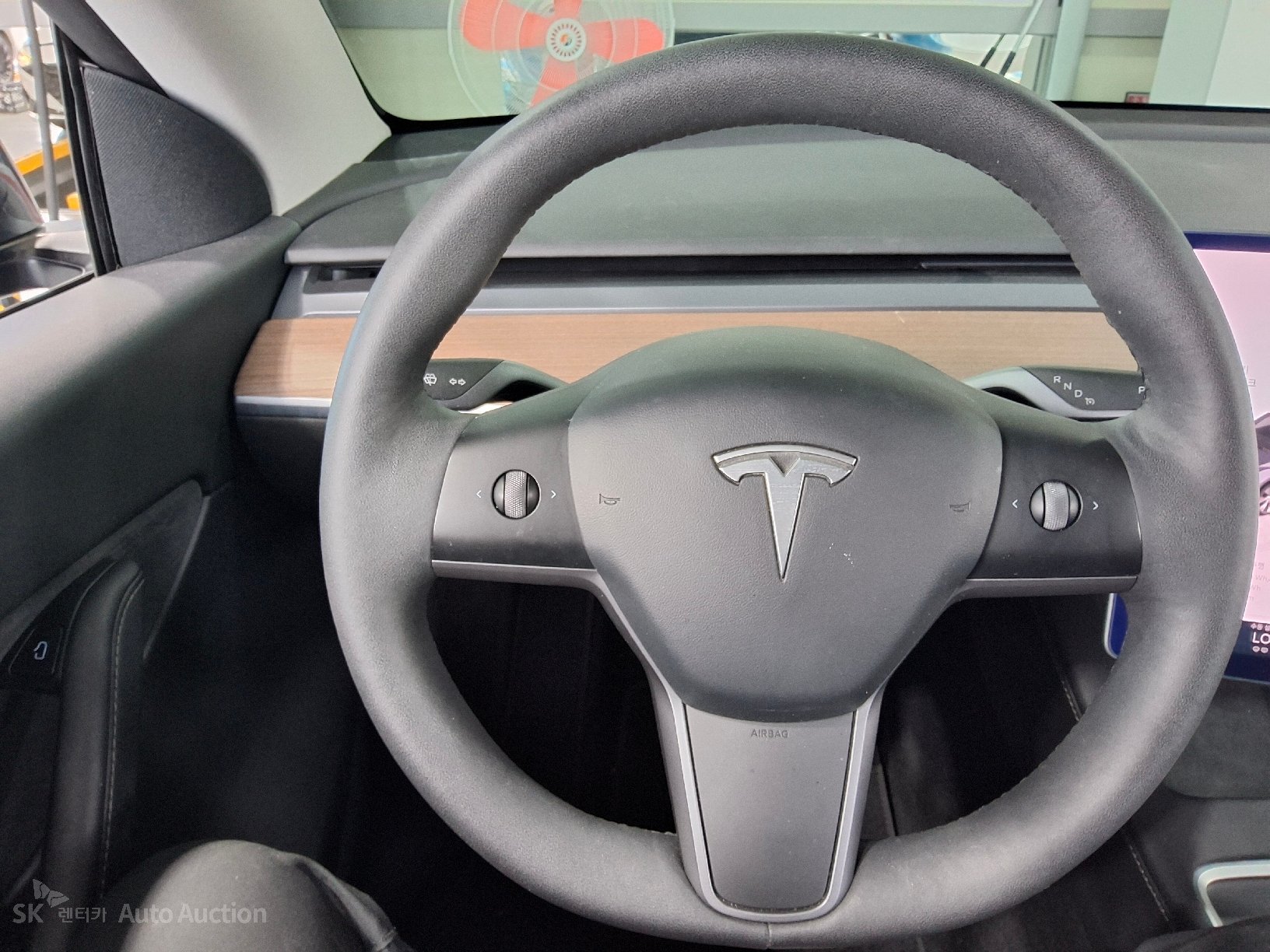 2022 - tesla model y