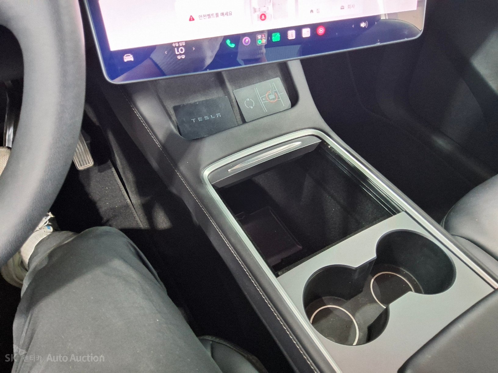 2022 - tesla model y
