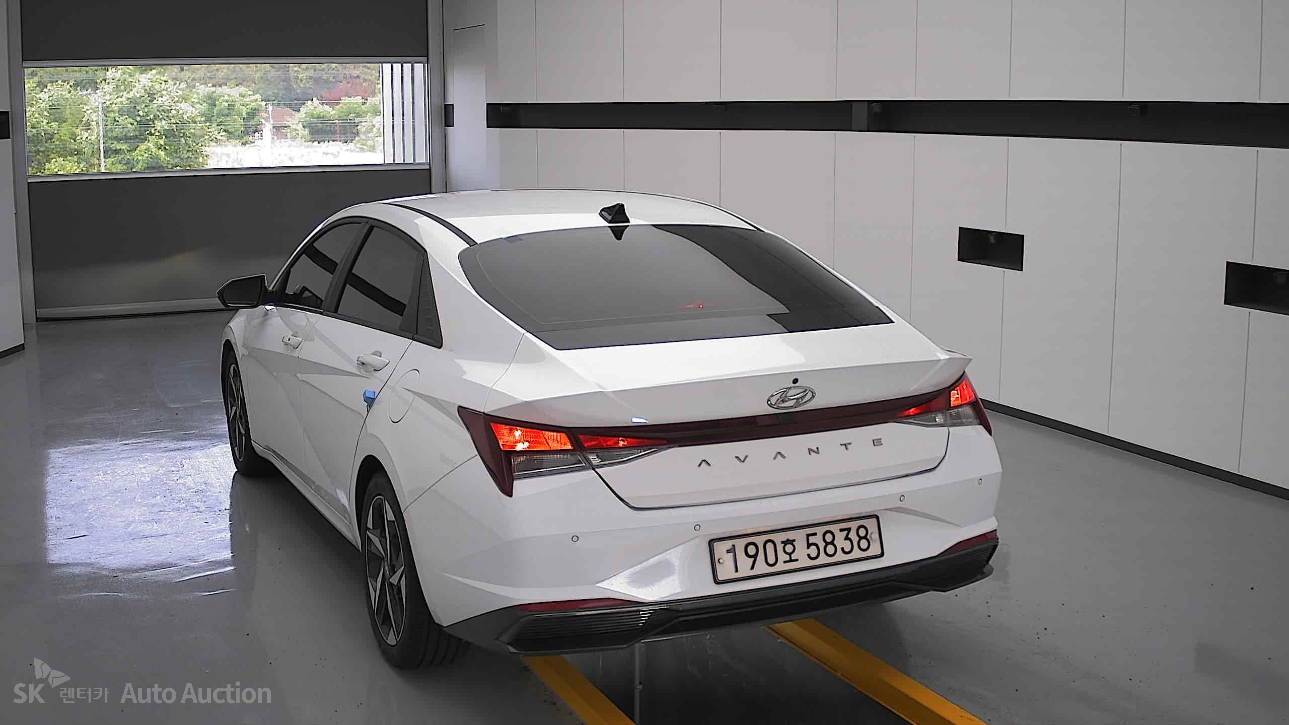 2023 - hyundai avante