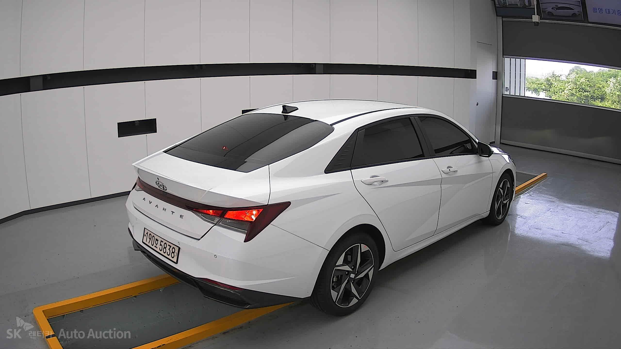 2023 - hyundai avante