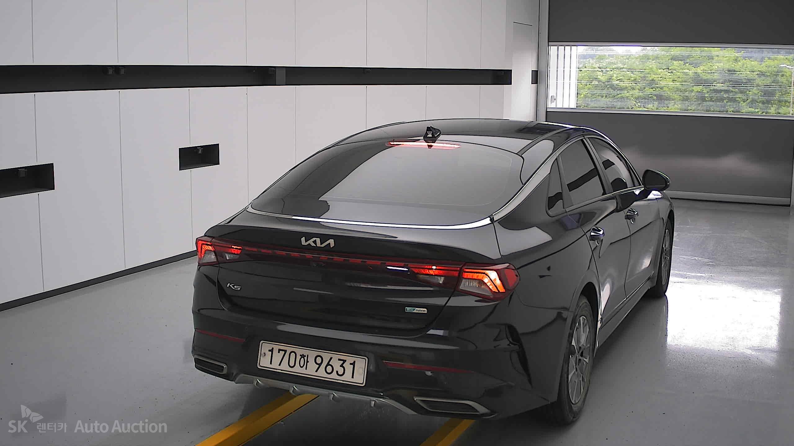 2022 - kia k5