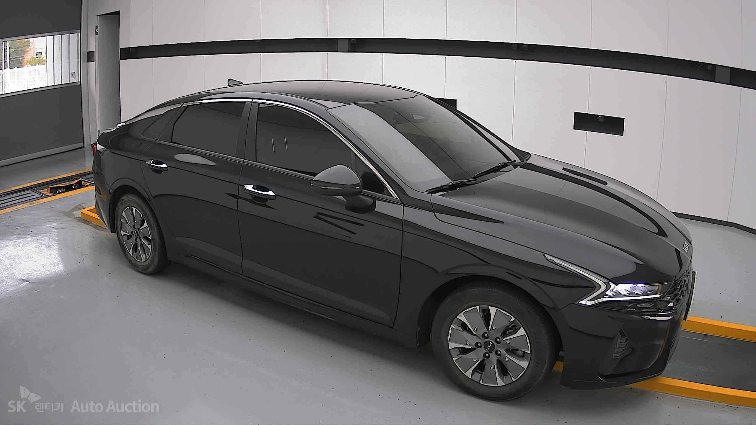 2022 - kia k5