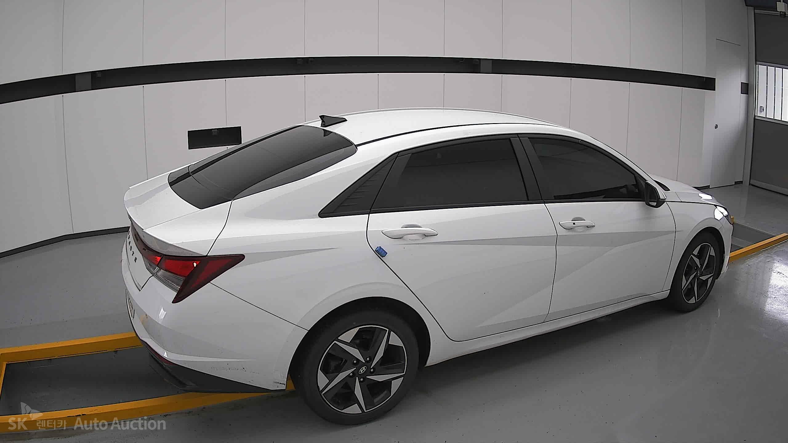 2023 - hyundai avante