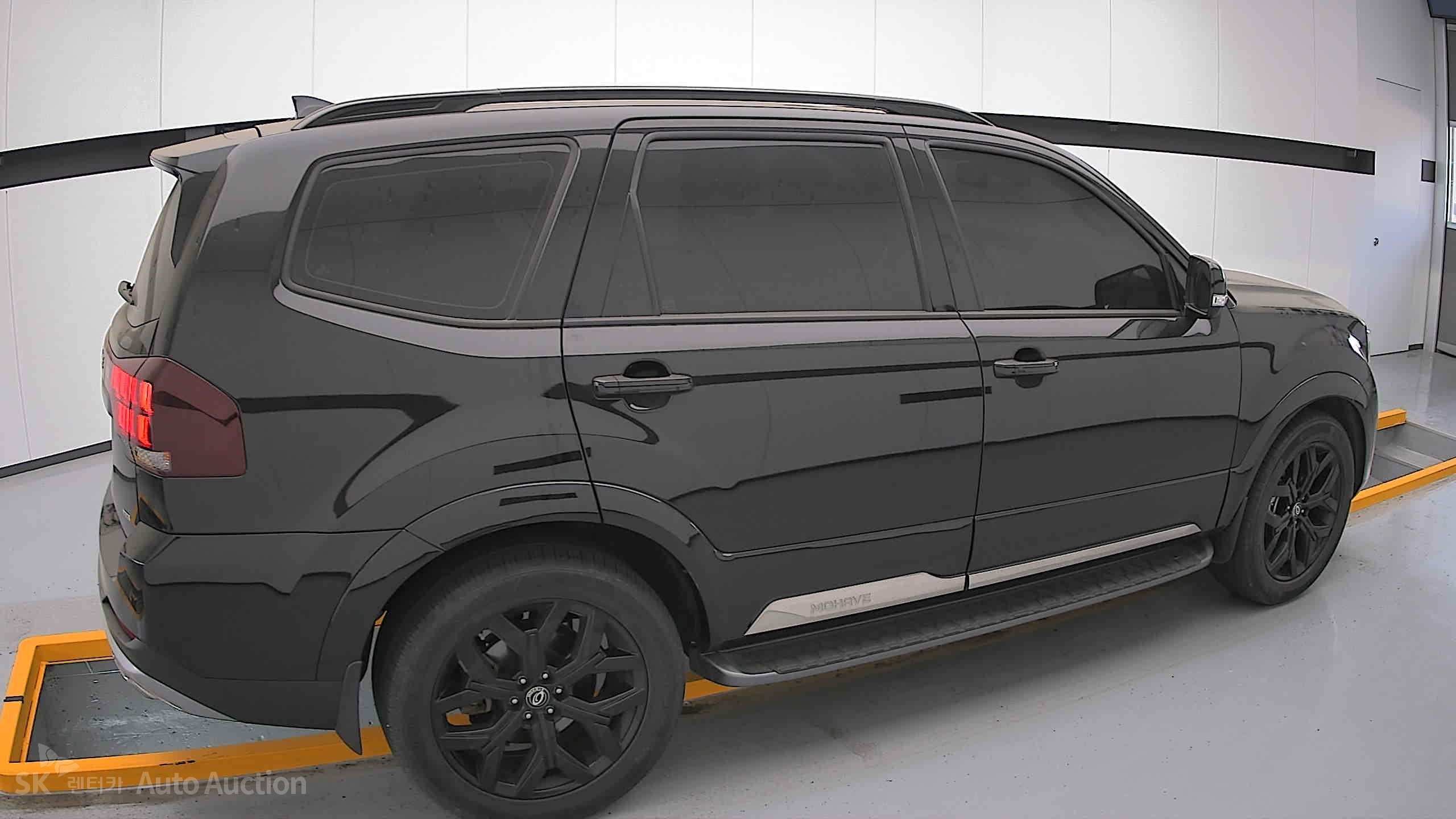 2022 - kia mohave