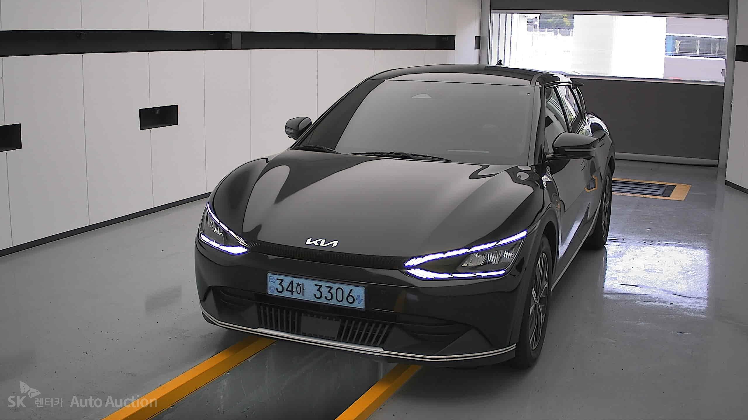 2022 - kia ev6
