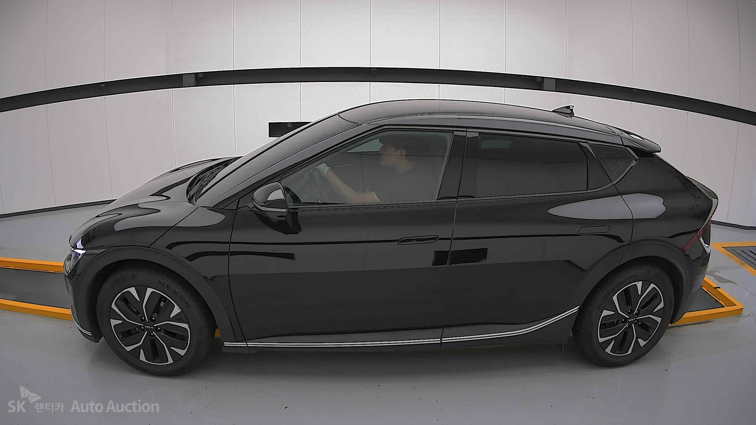 2022 - kia ev6