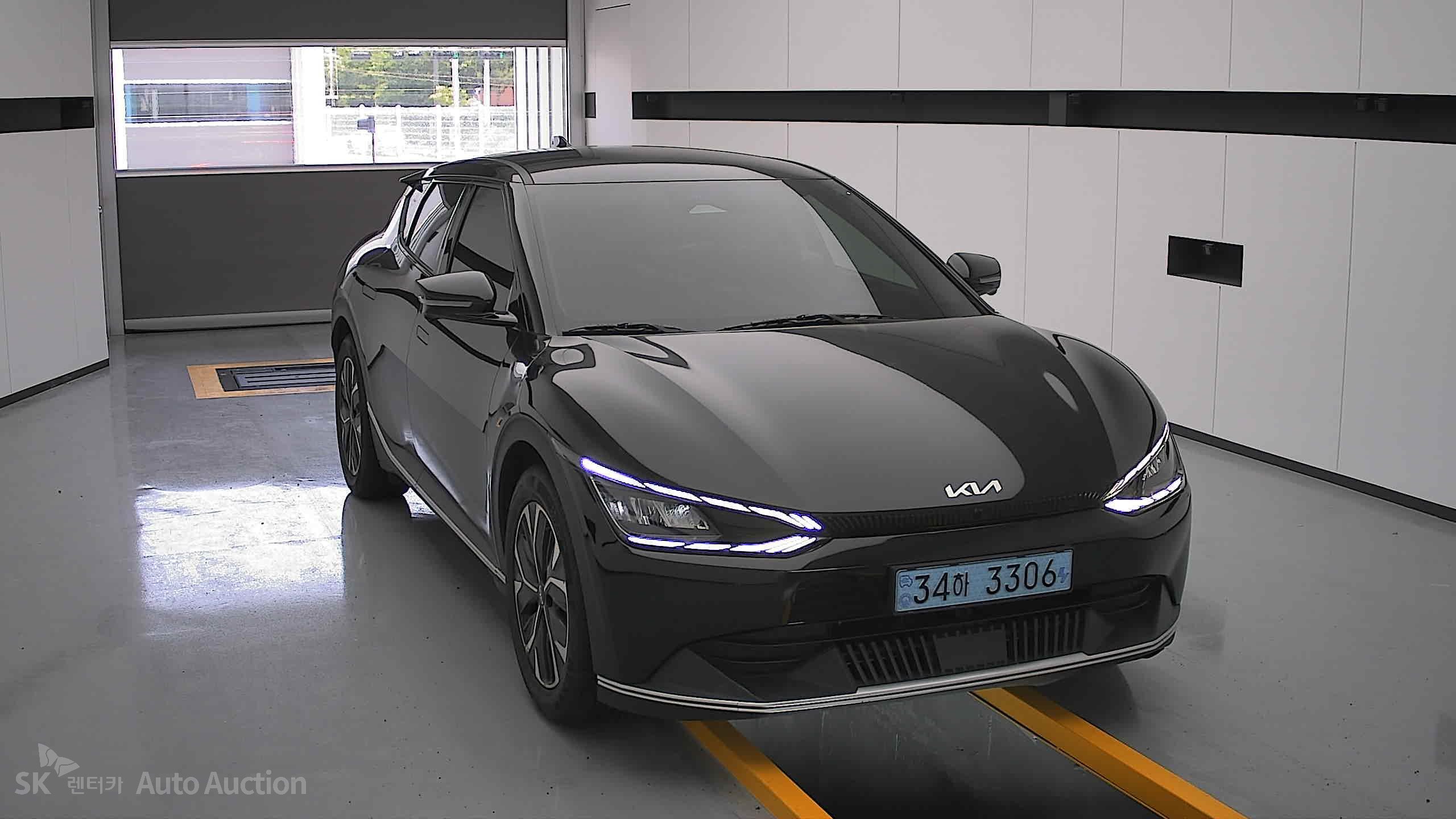 2022 - kia ev6