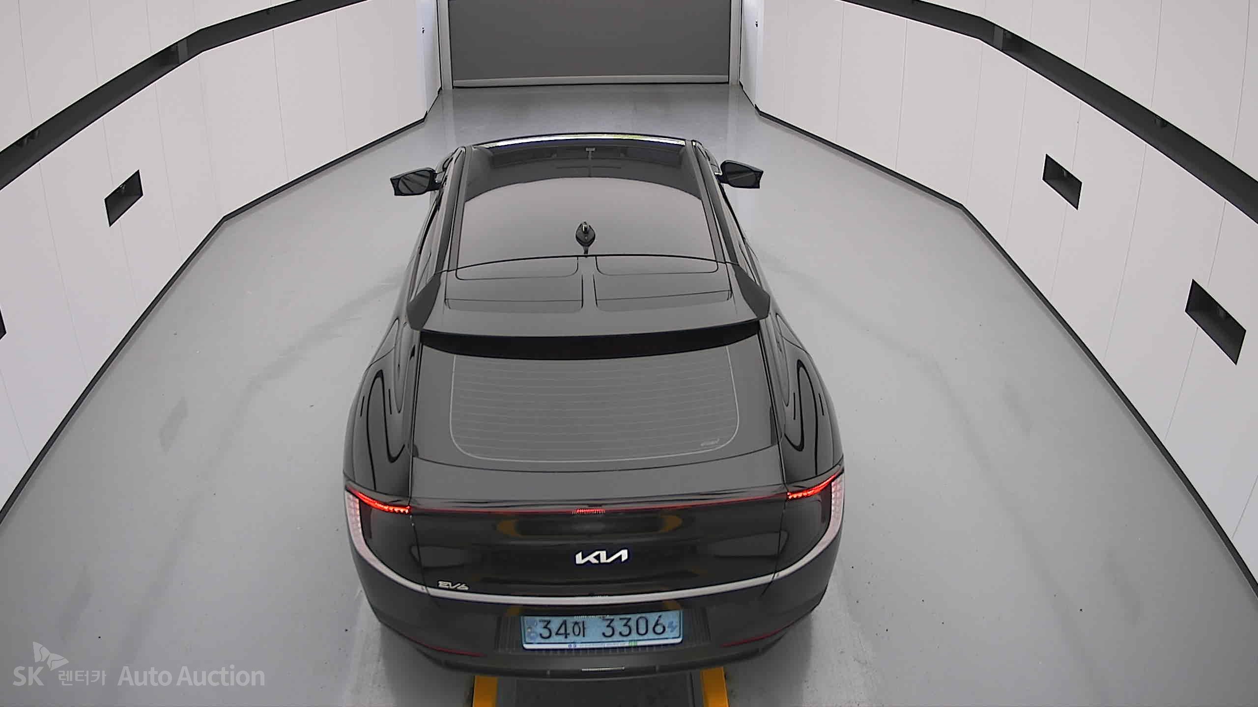 2022 - kia ev6
