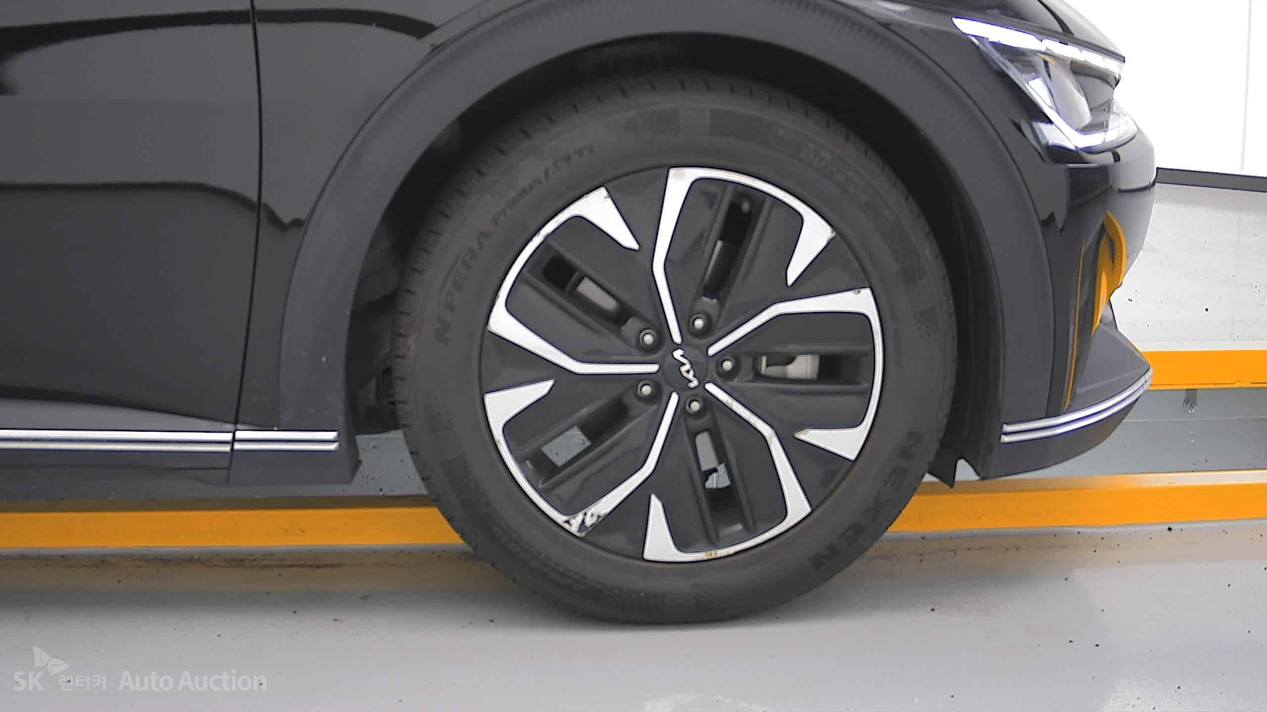 2022 - kia ev6