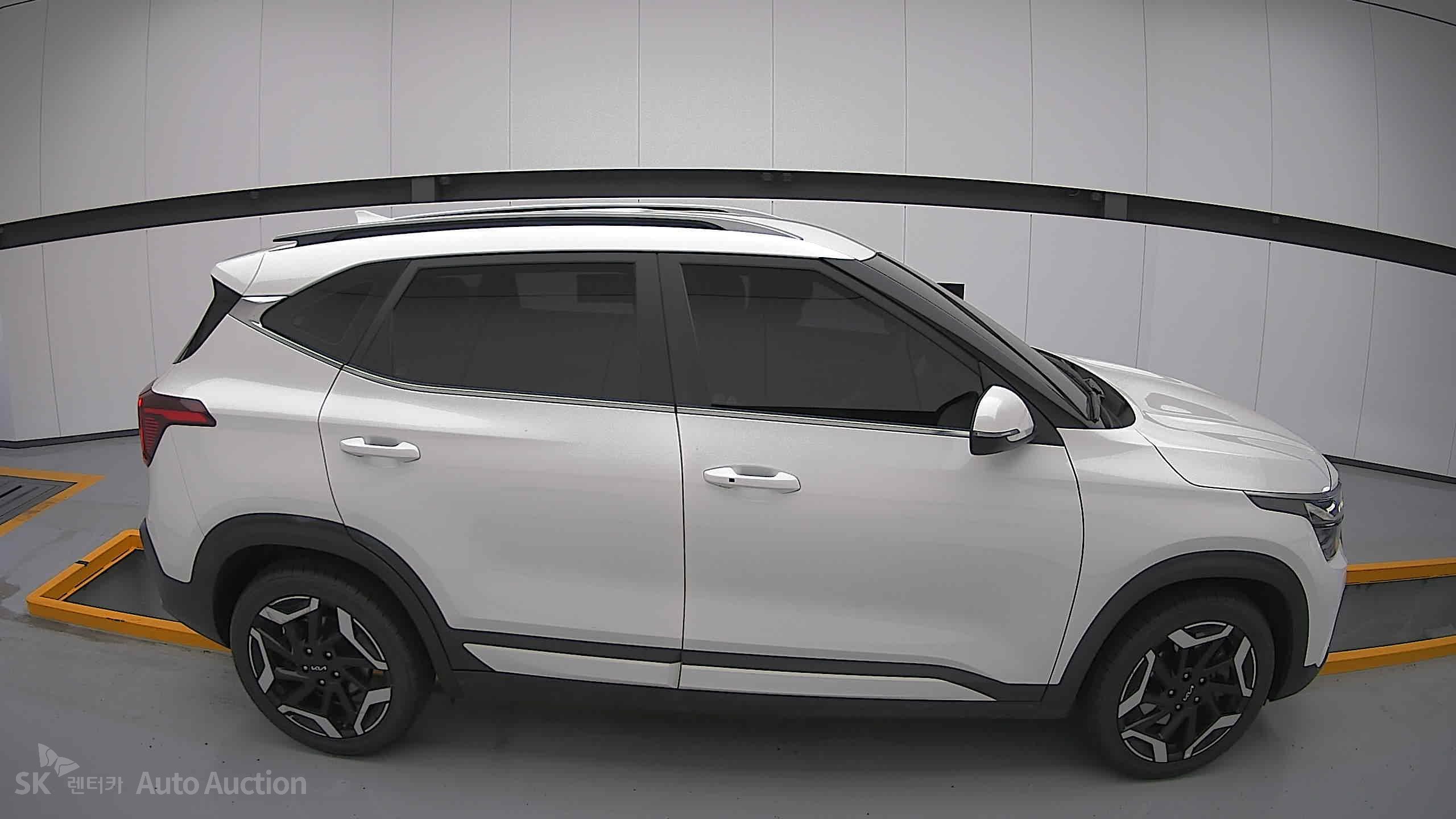 2023 - kia seltos