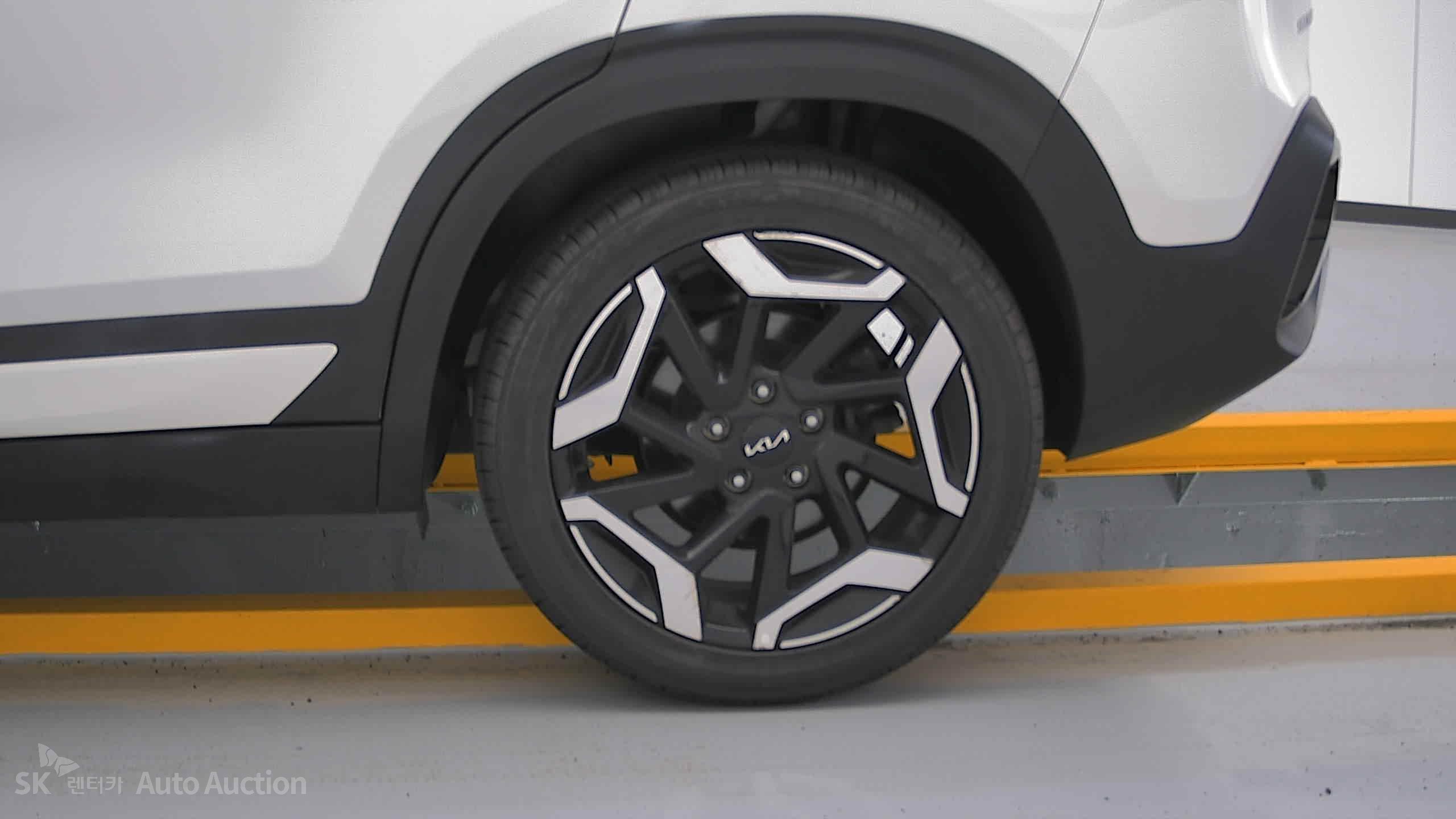 2023 - kia seltos