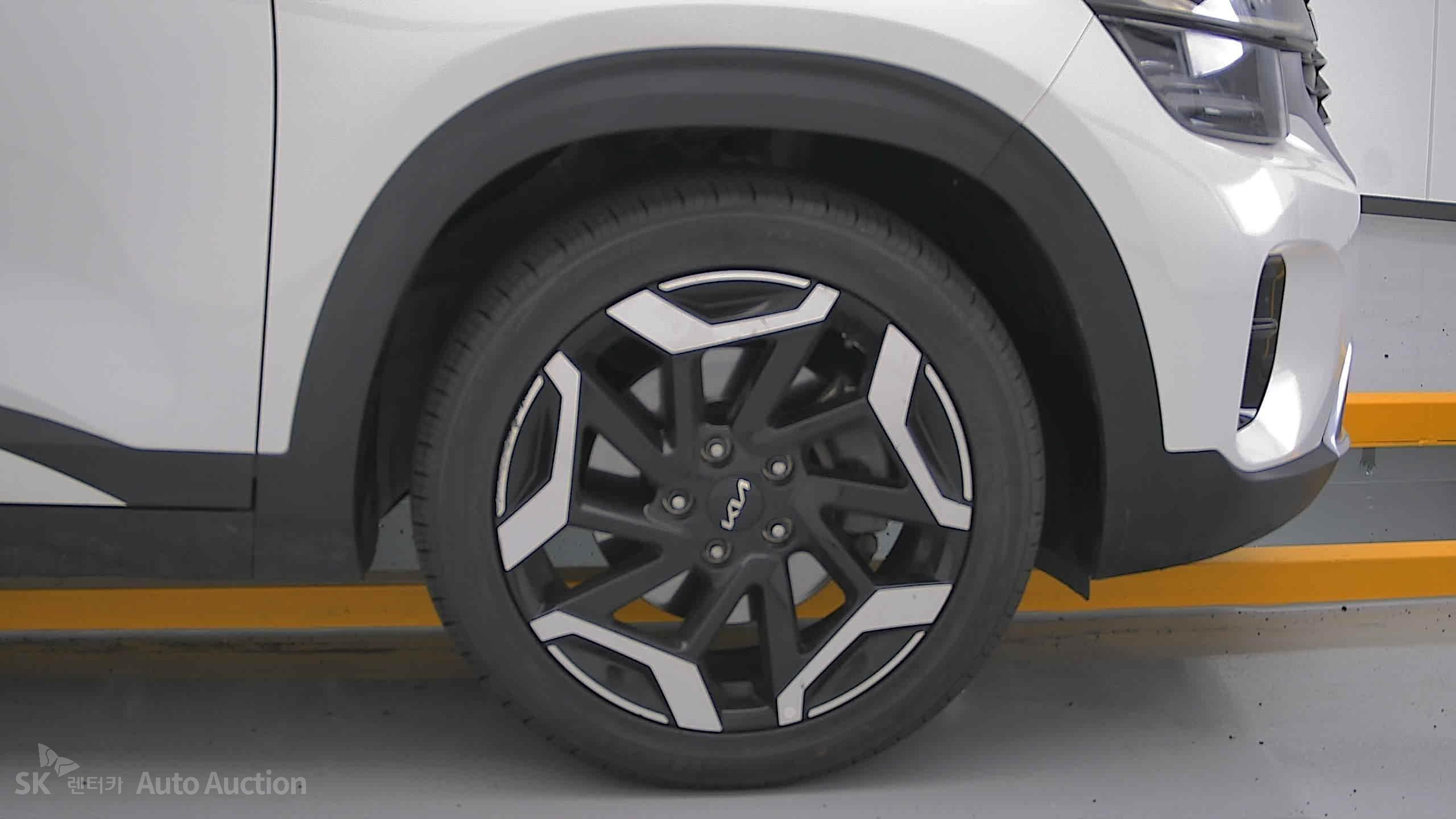 2023 - kia seltos