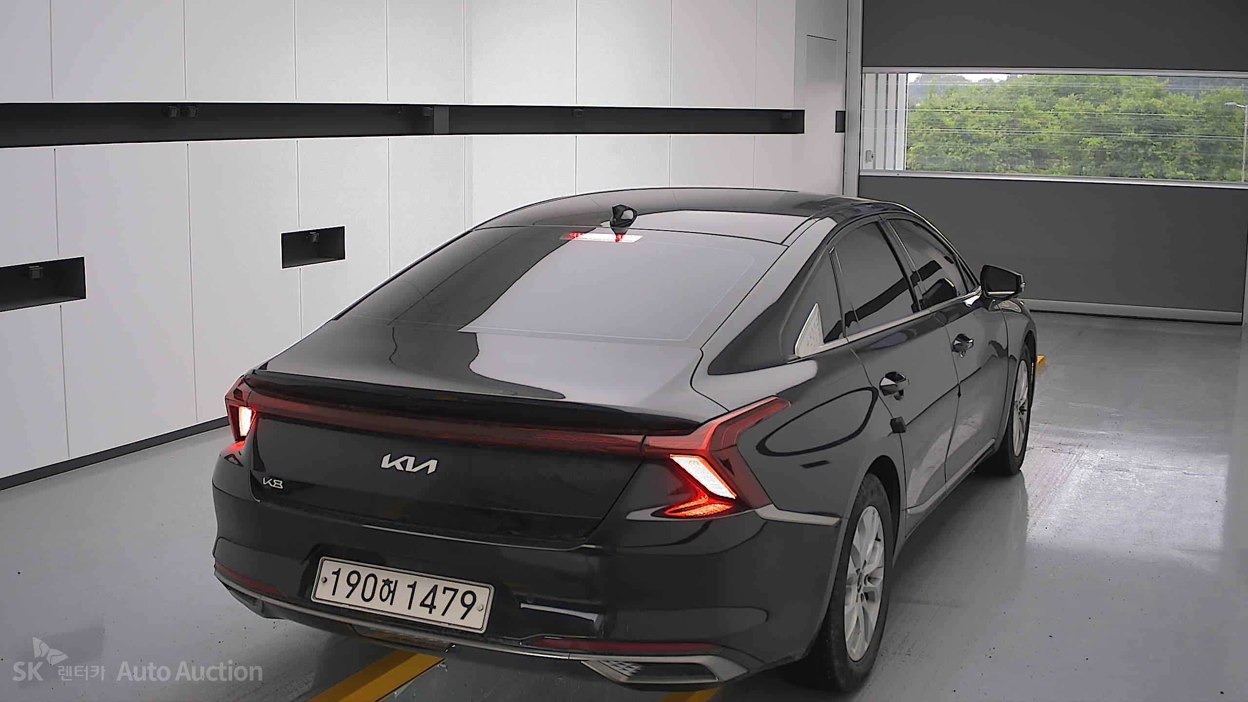 2022 - kia k8