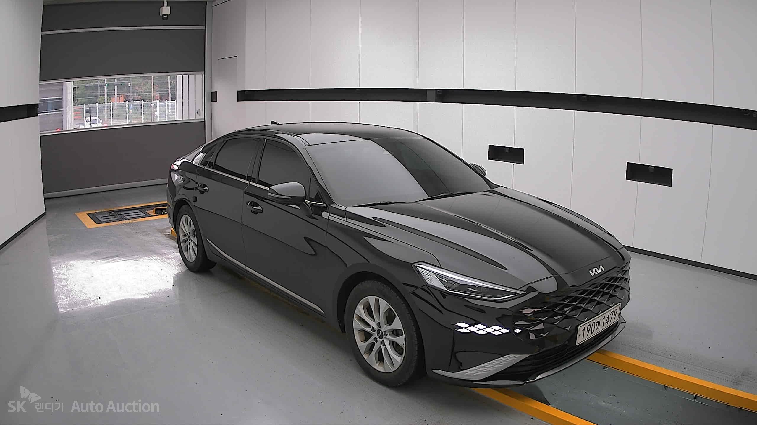 2022 - kia k8