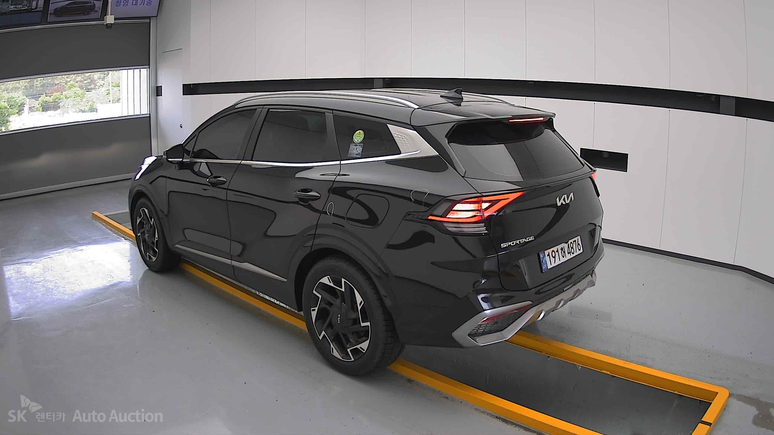 2022 - kia sportage