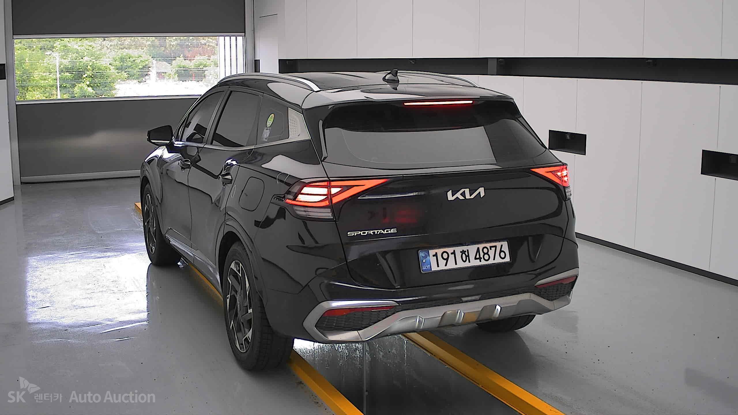 2022 - kia sportage