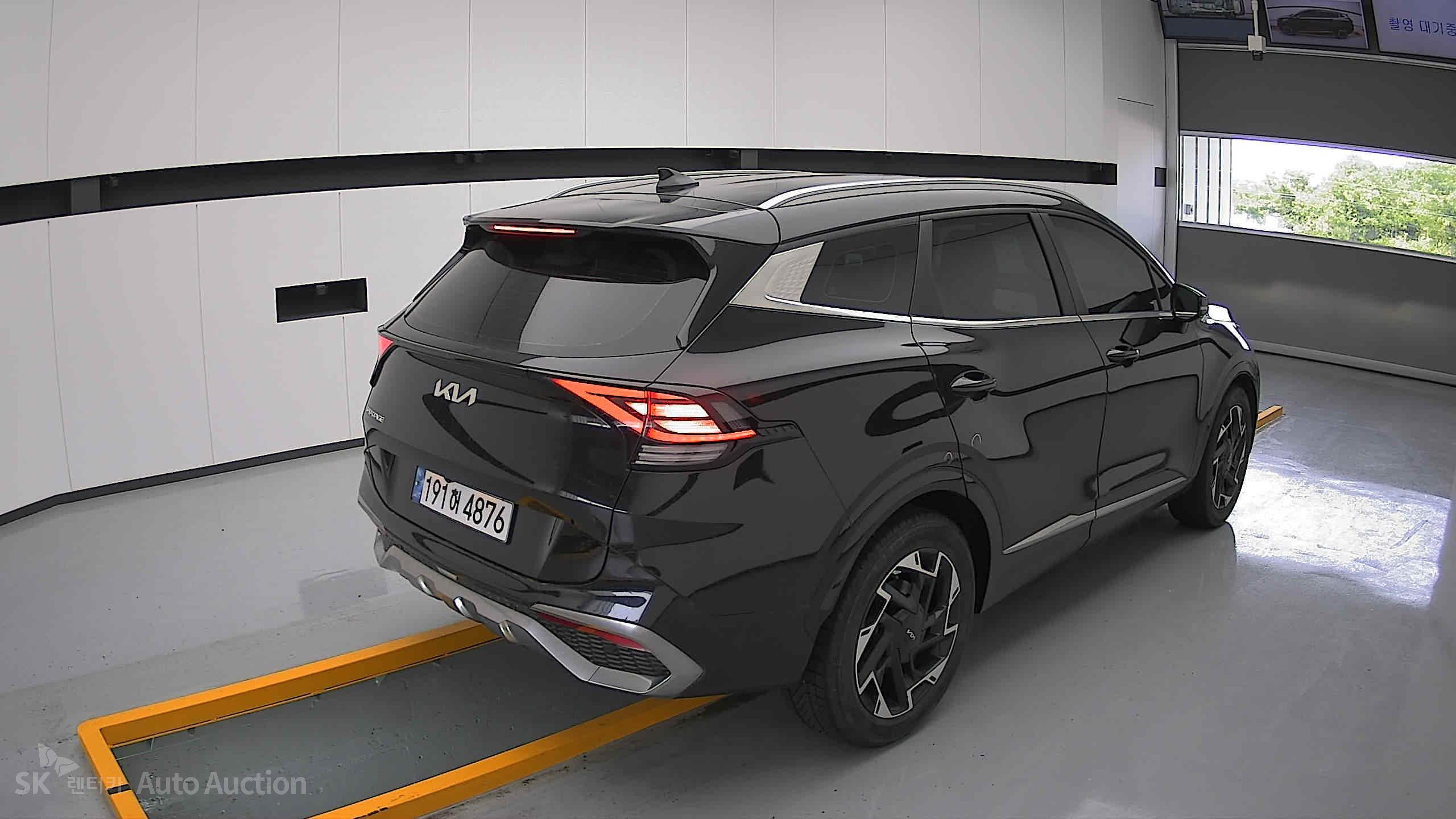 2022 - kia sportage