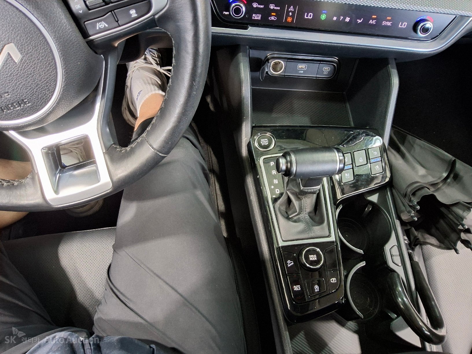 2022 - kia sportage