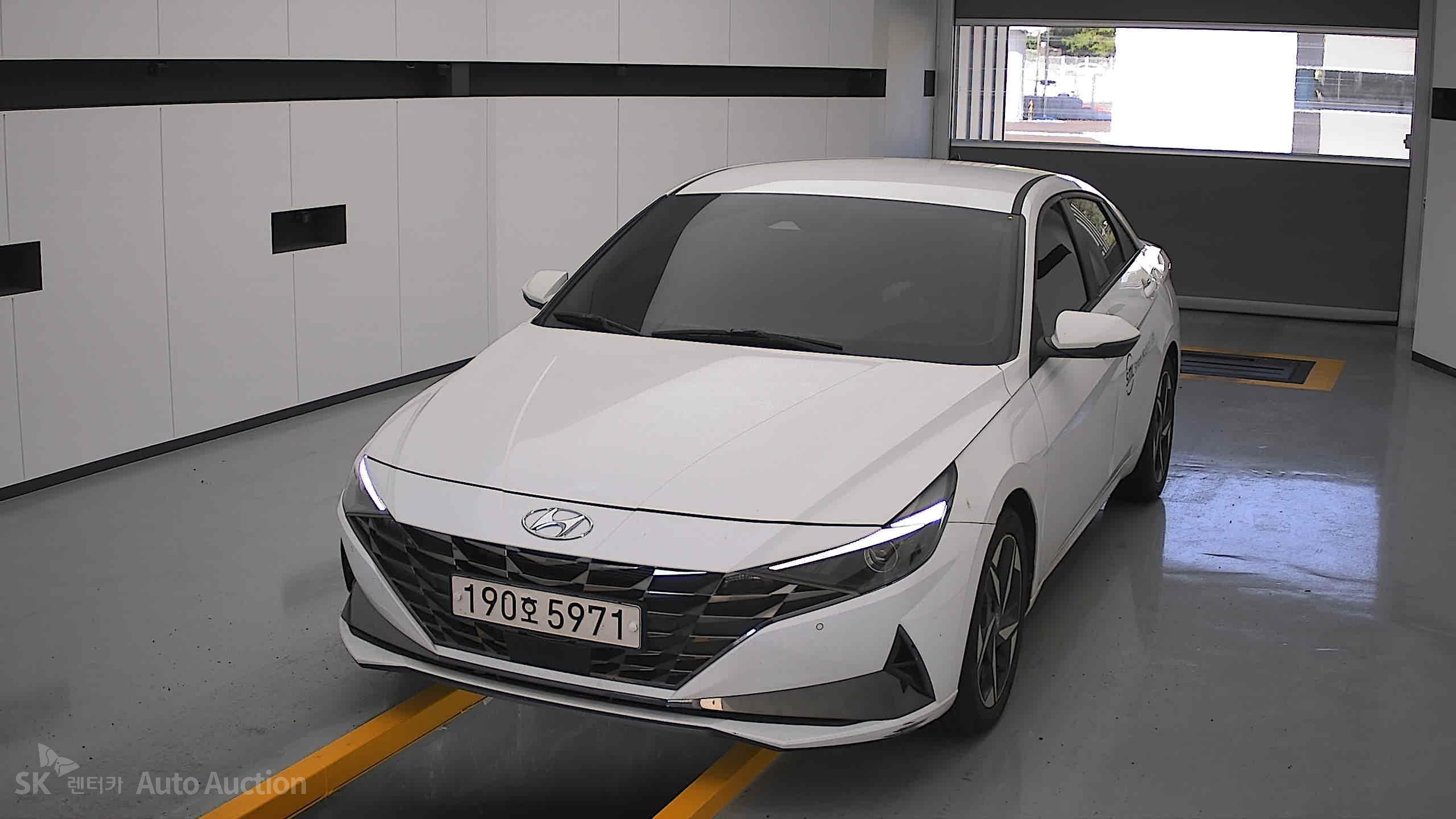 2023 - hyundai avante