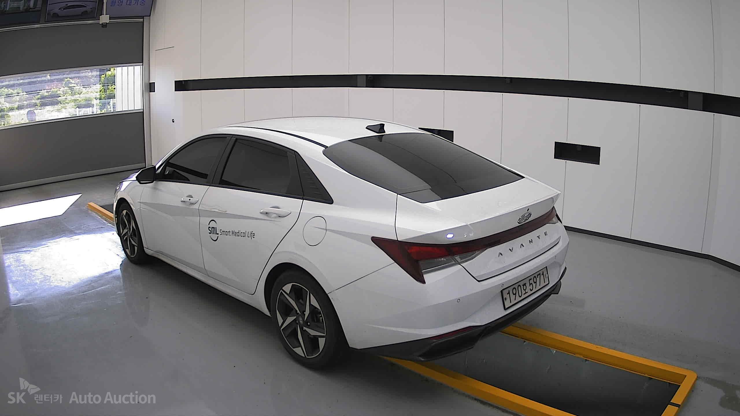 2023 - hyundai avante