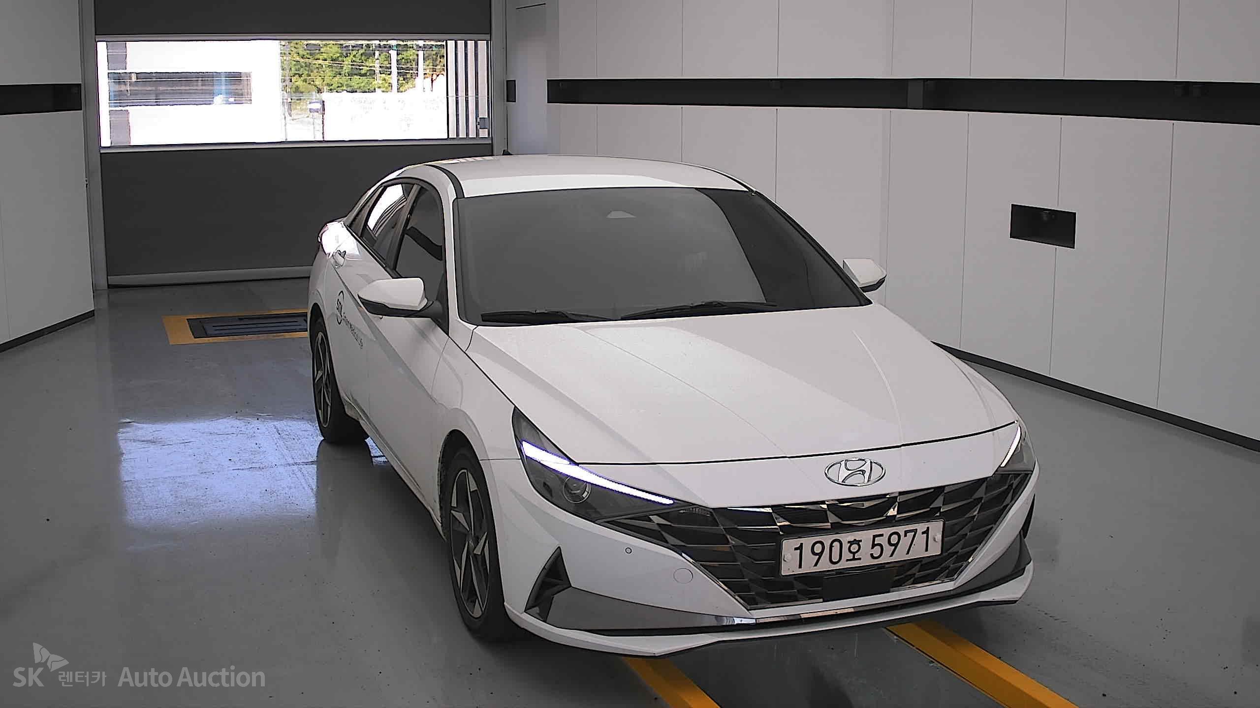 2023 - hyundai avante