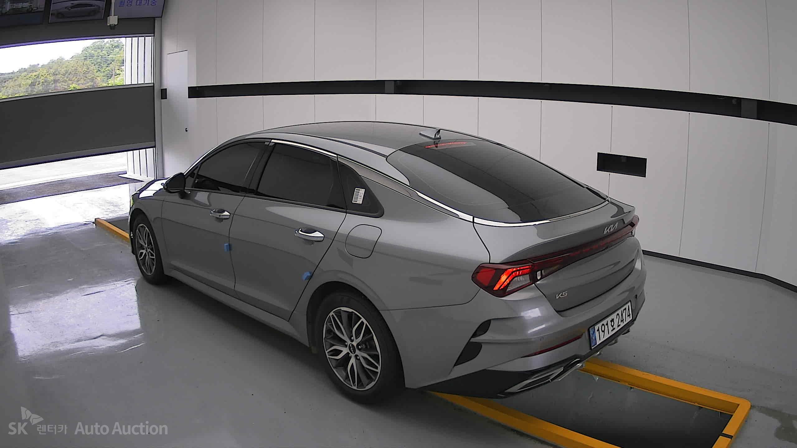 2023 - kia k5