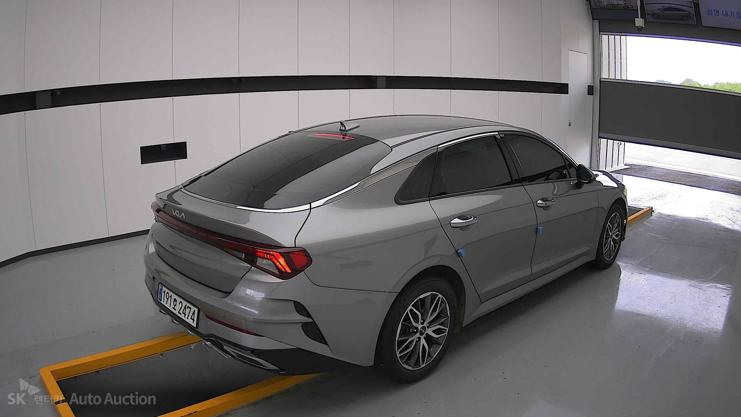 2023 - kia k5