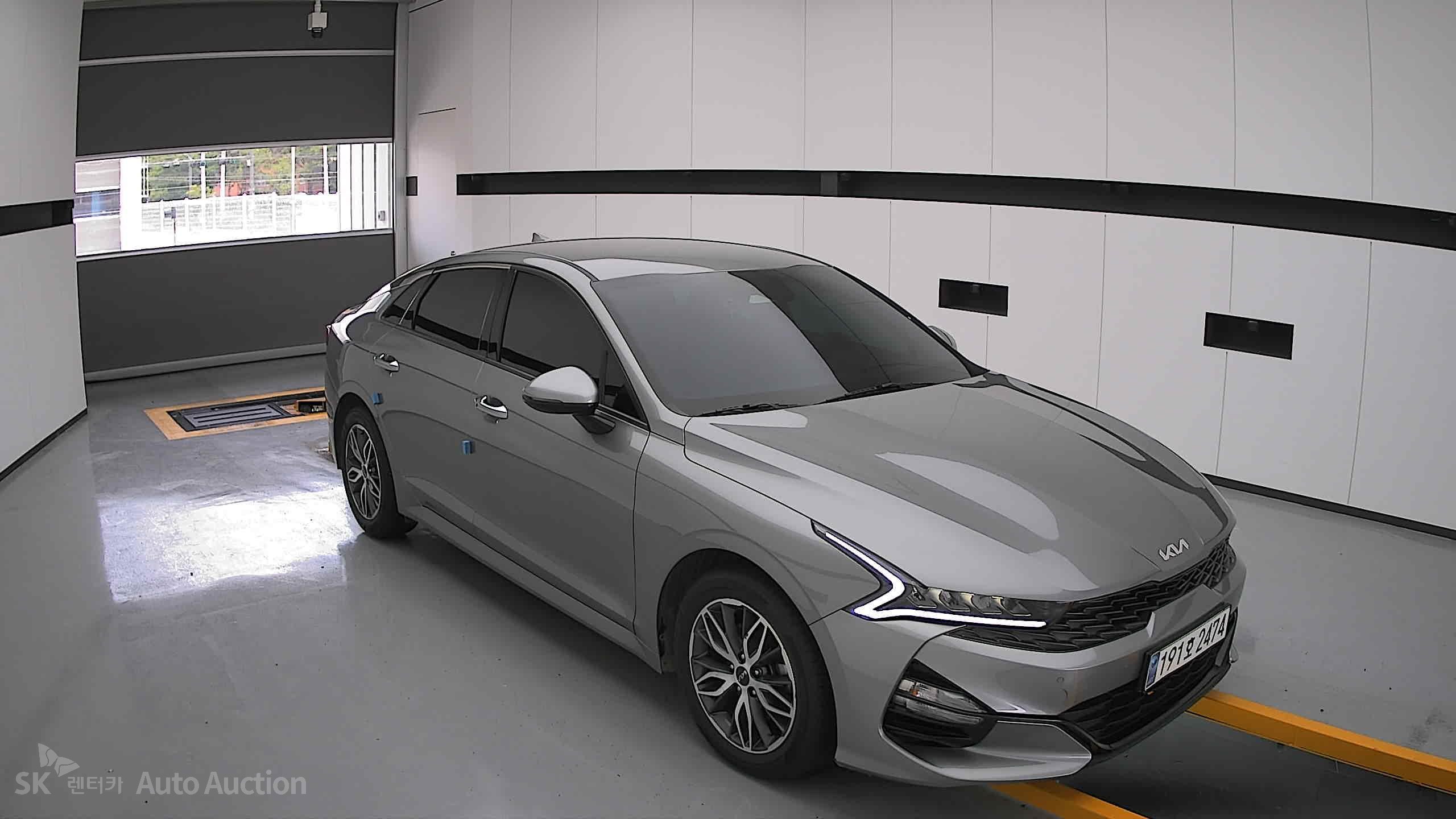 2023 - kia k5
